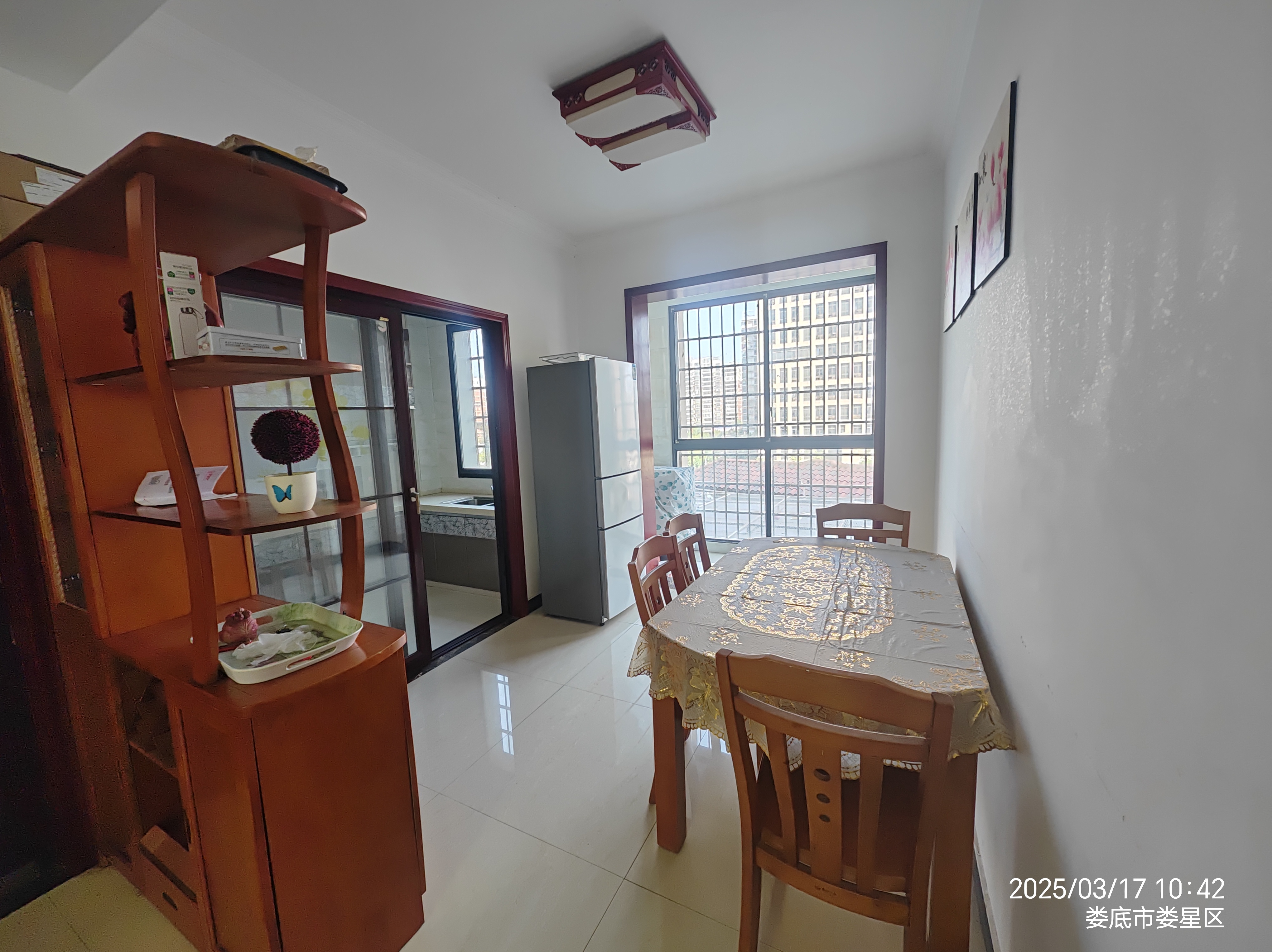 华剑首郡+五江珑悦  4室2厅2卫    1800.0元/月室内图