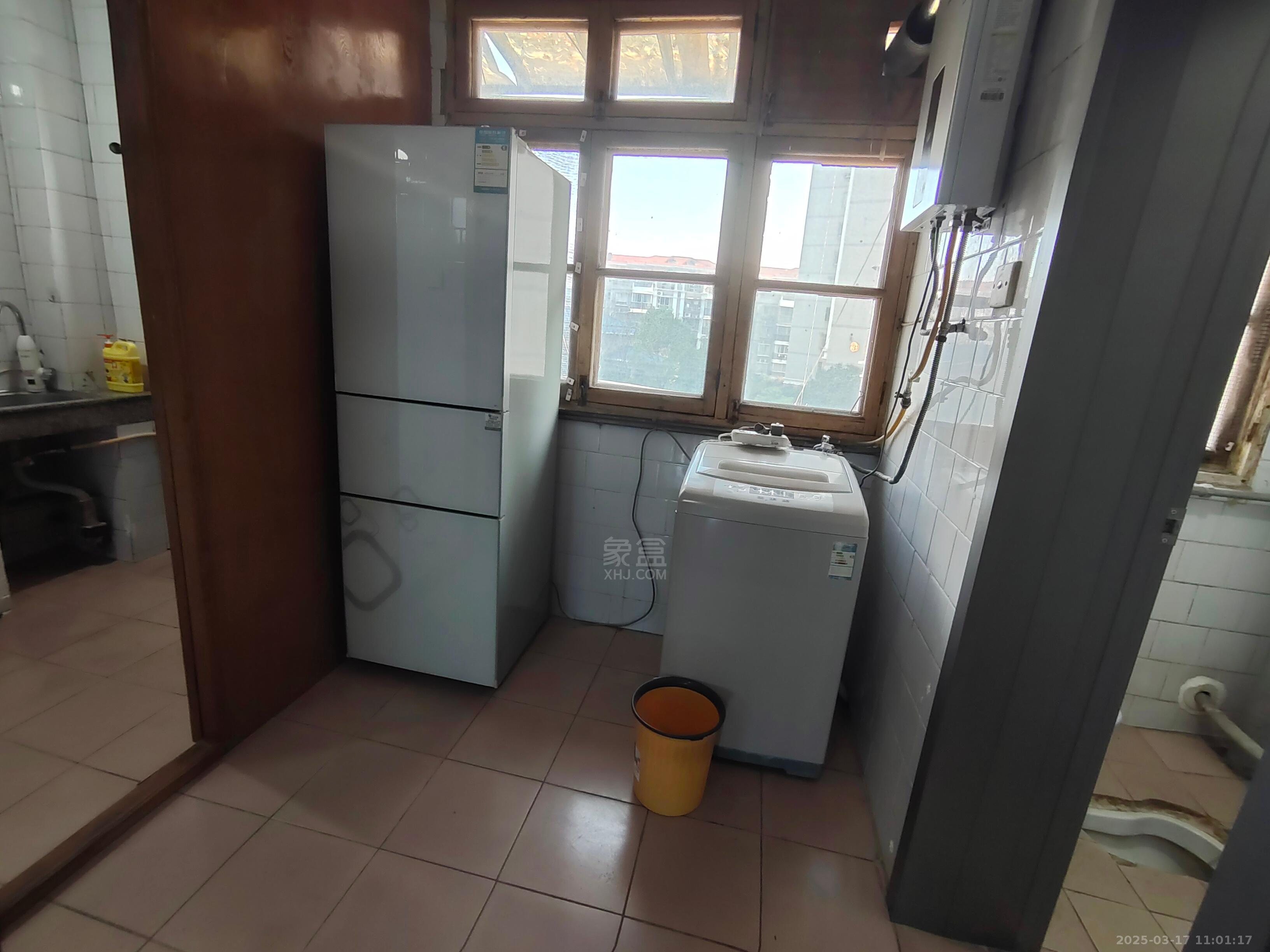 湘中小区 2室1厅1卫 800.0元/月 湘中小区 2室1厅1卫 800.0元/月室内图