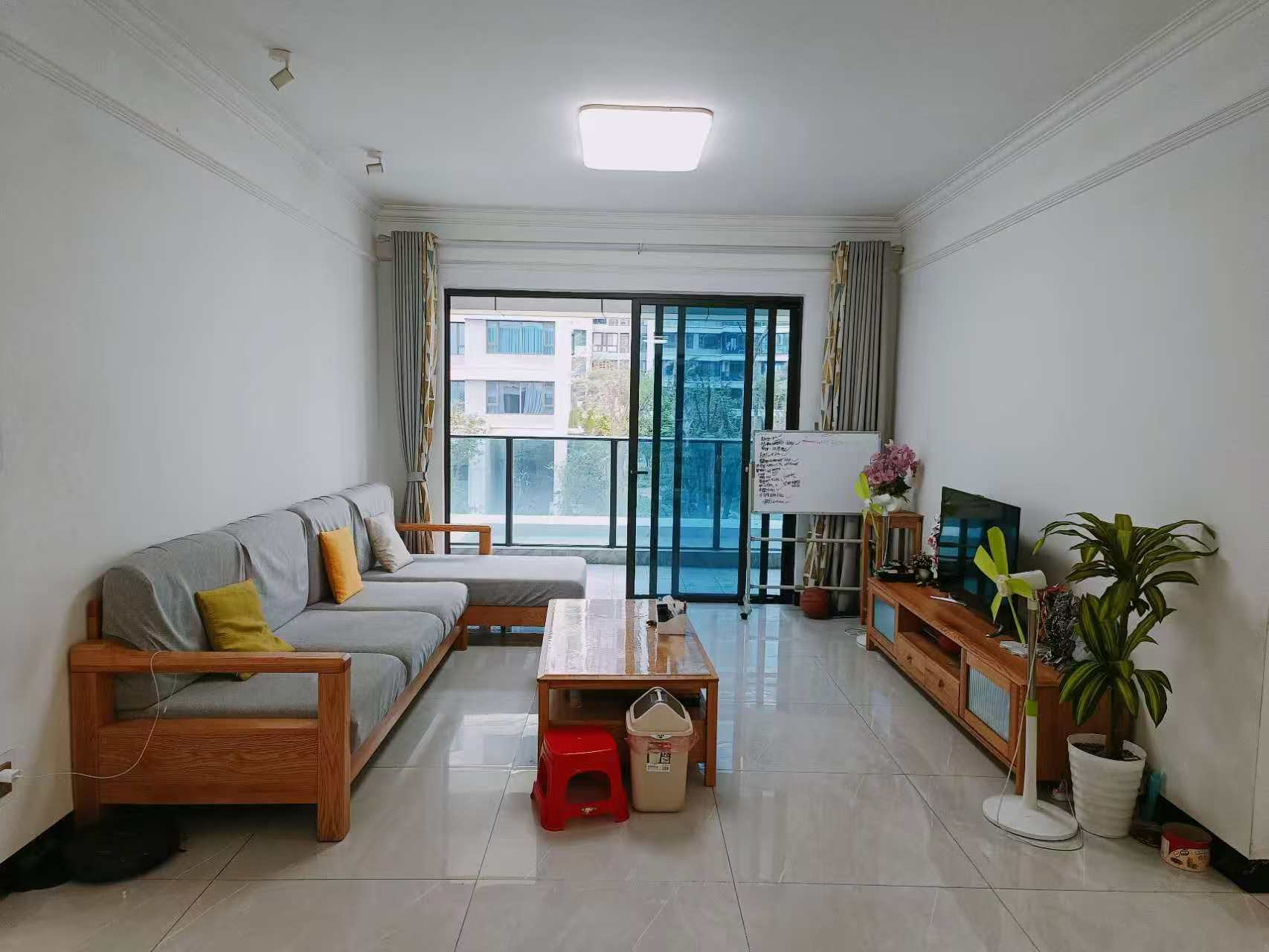 保利中央海岸三期熙园 4室2厅2卫 215.0万 保利中央海岸三期熙园 4室2厅2卫 215.0万室内图