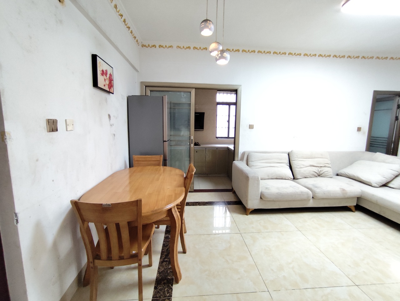 万花坊金城雅舍 3室2厅1卫 2000.0元/月 万花坊金城雅舍 3室2厅1卫 2000.0元/月室内图