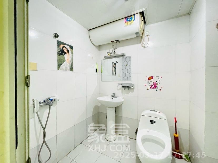 上城星座  1室1厅1卫   1580.00元/月室内图