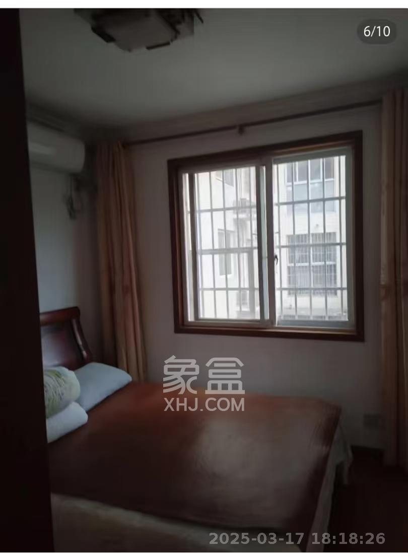 麓谷锦和园 3室2厅1卫 2400.0元/月 麓谷锦和园 3室2厅1卫 2400.0元/月室内图