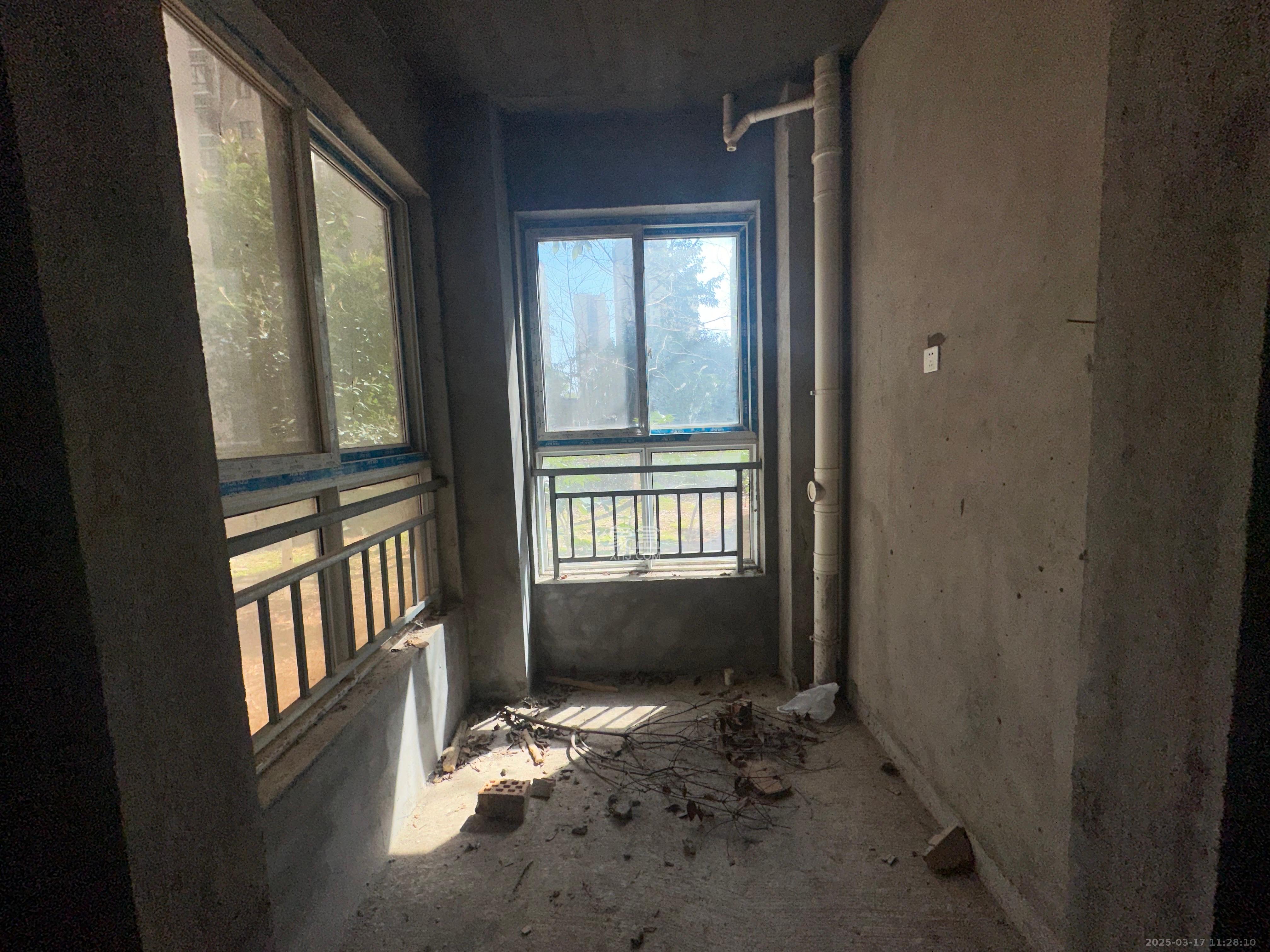 楚天世纪城西苑 3室2厅2卫 1300.0元/月 楚天世纪城西苑 3室2厅2卫 1300.0元/月室内图