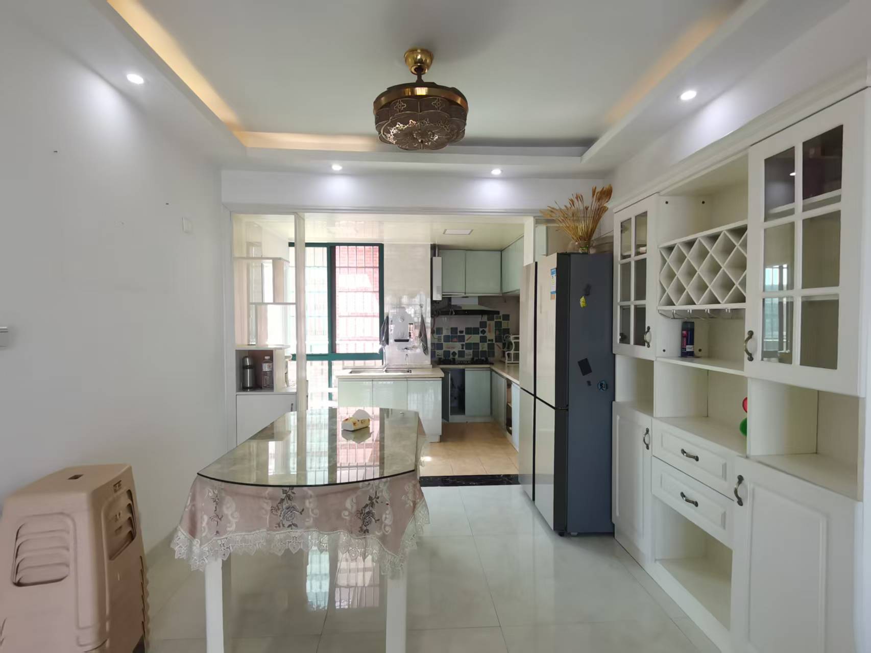 云顶上品 4室2厅1卫 1800.0元/月 云顶上品 4室2厅1卫 1800.0元/月室内图