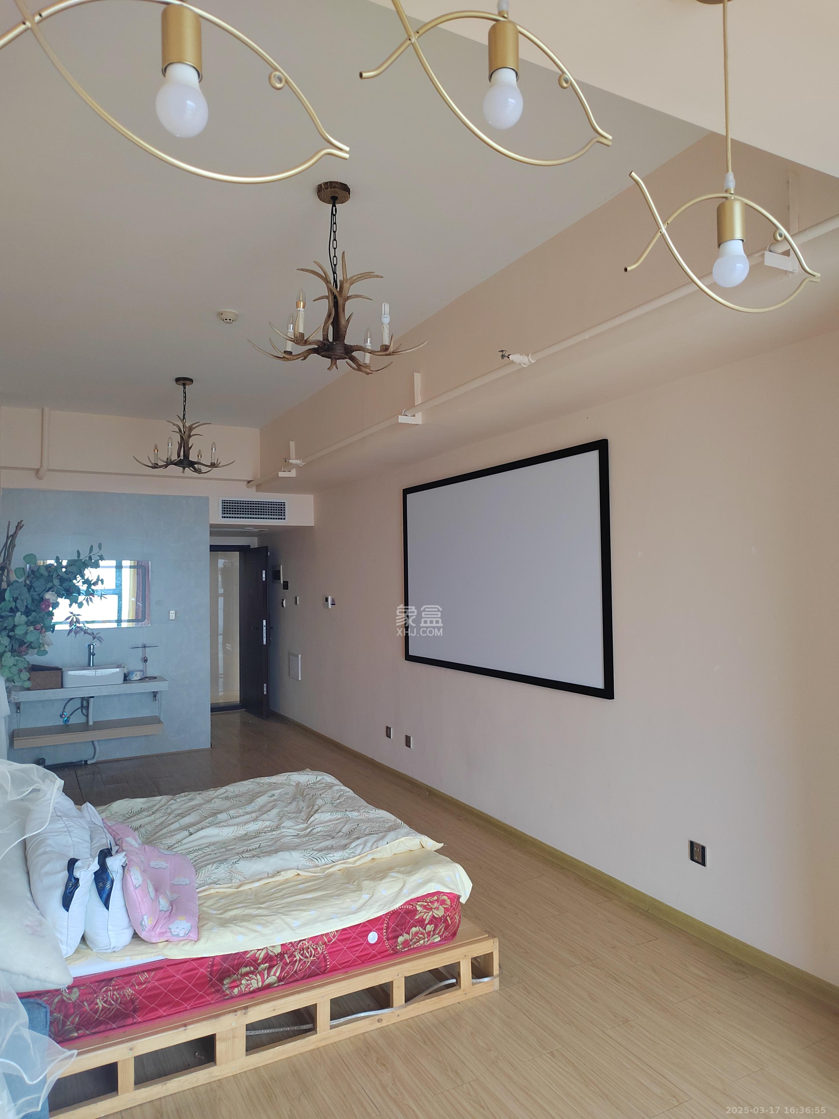 湘潭中心 1室1厅1卫 1300.0元/月 湘潭中心 1室1厅1卫 1300.0元/月室内图