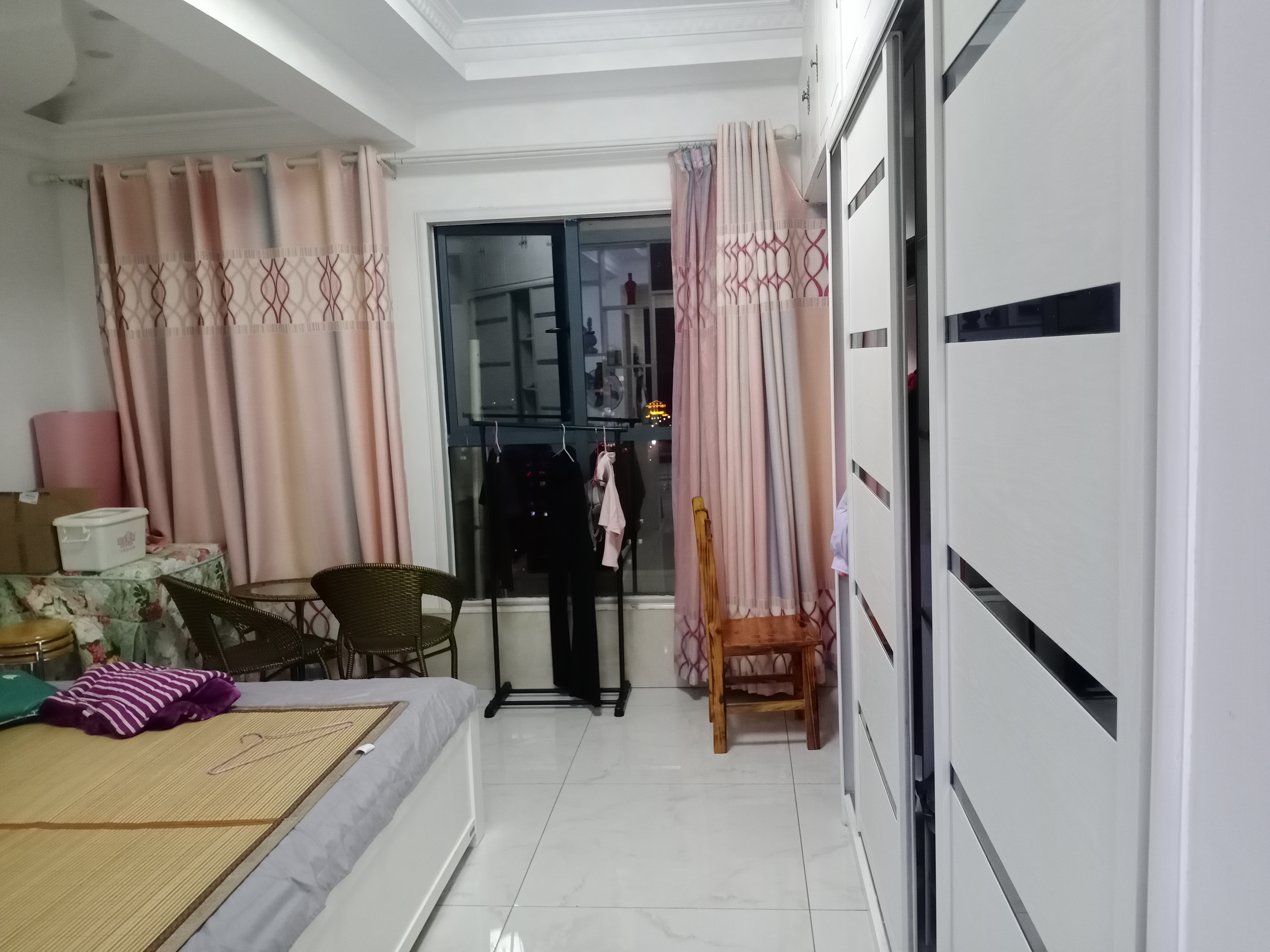 南苑上和二期  1室0厅0卫    1000.0元/月 南苑上和二期  1室0厅0卫    1000.0元/月室内图