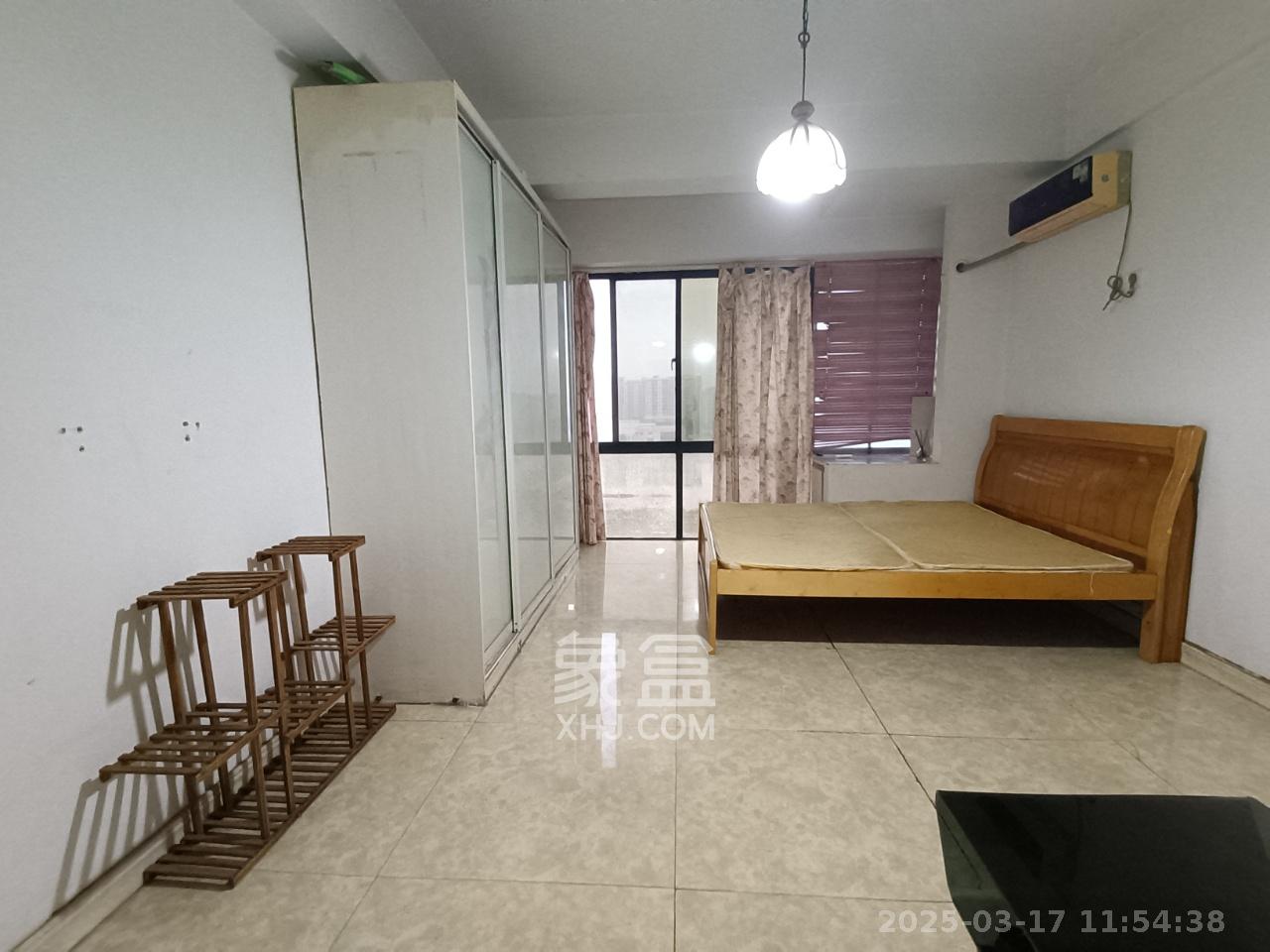 生活艺术城 1室1厅1卫 1200.0元/月 生活艺术城 1室1厅1卫 1200.0元/月室内图