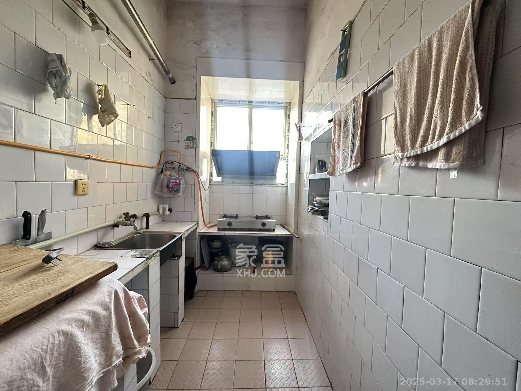 湖橡宿舍/湖橡小区 2室1厅1卫 1200.0元/月 湖橡宿舍/湖橡小区 2室1厅1卫 1200.0元/月室内图