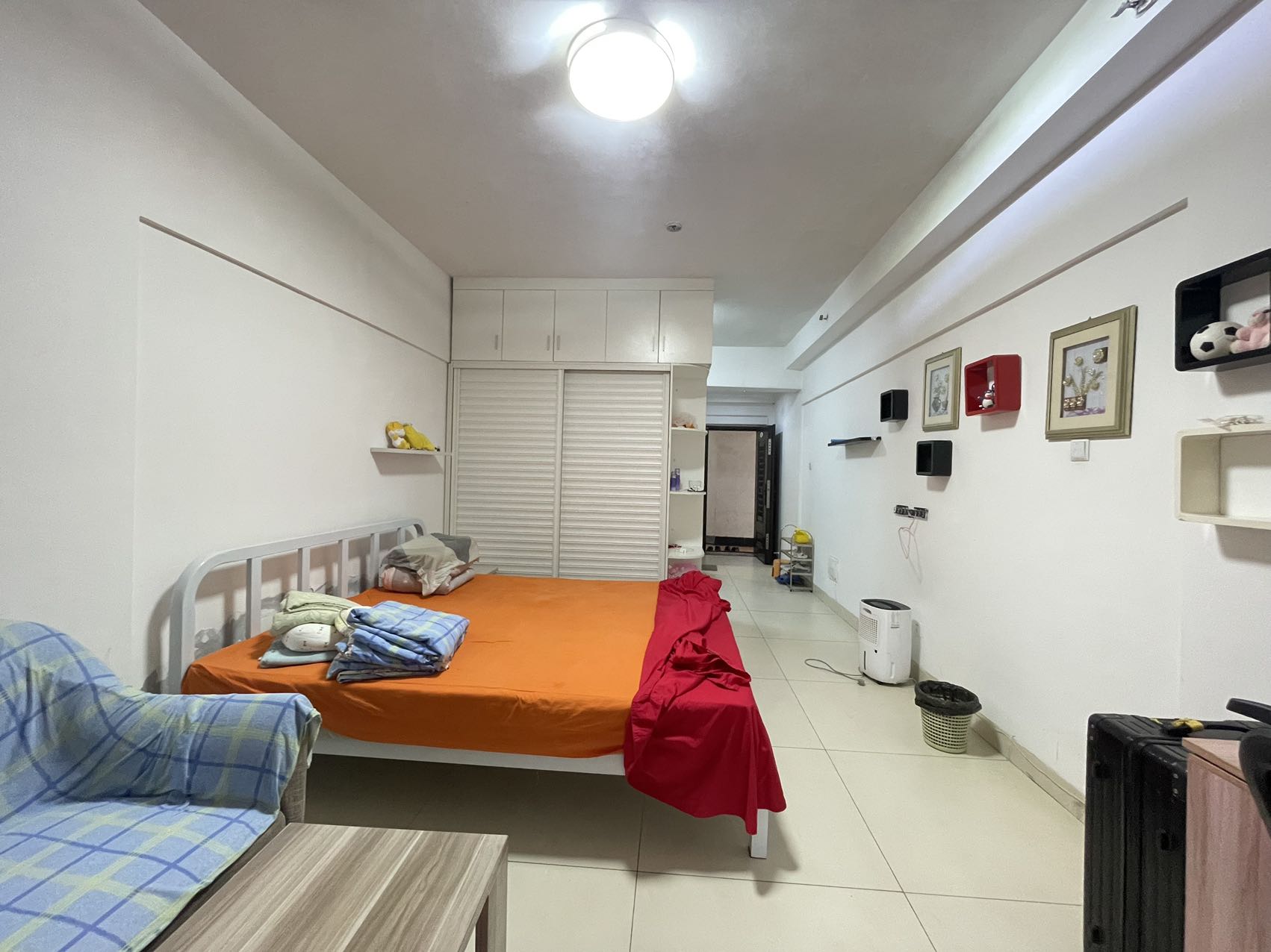 滨江度假城 1室1厅1卫 59.0万 滨江度假城 1室1厅1卫 59.0万客厅