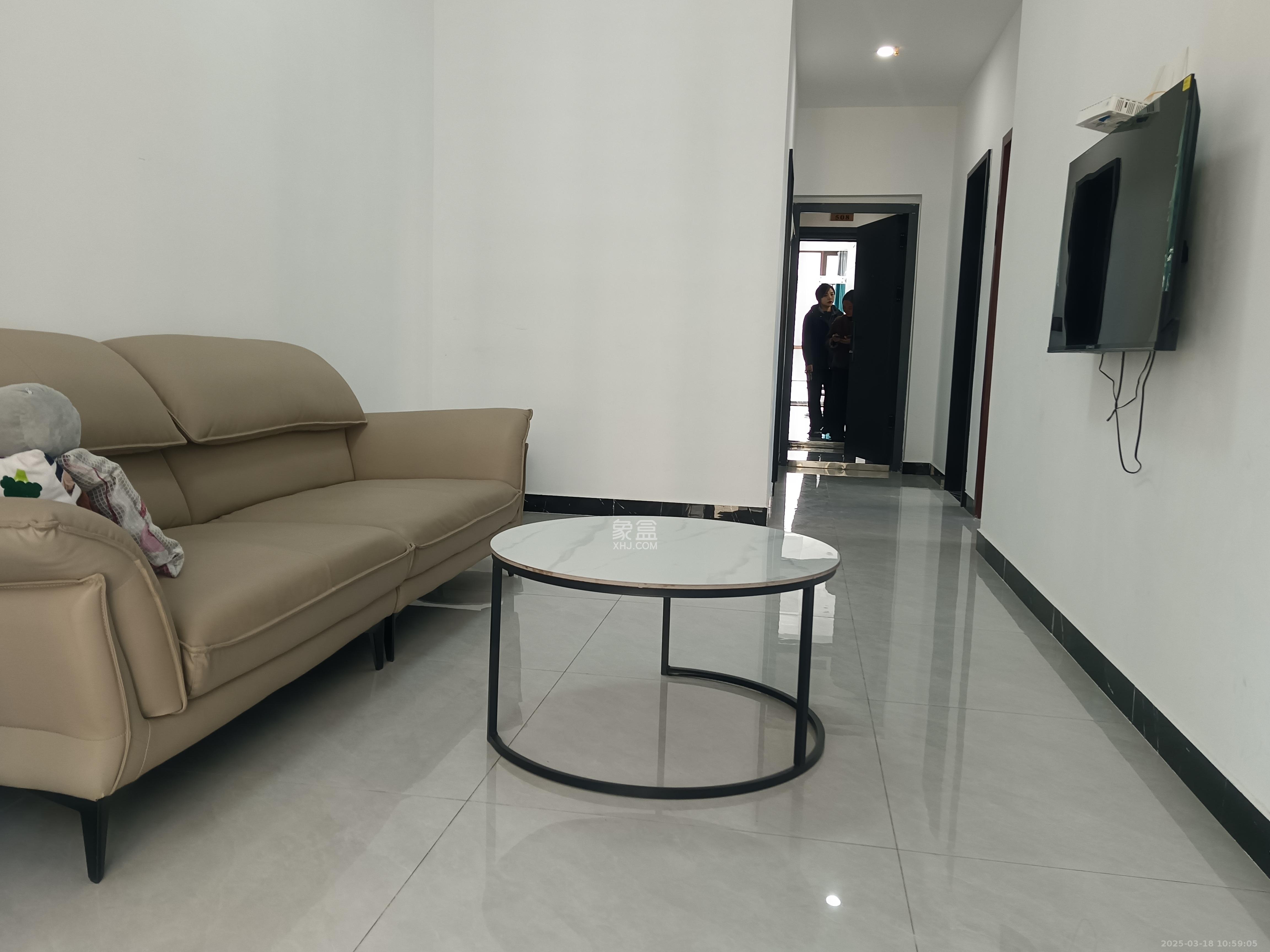 长龙湾  2室2厅1卫    1600.0元/月室内图