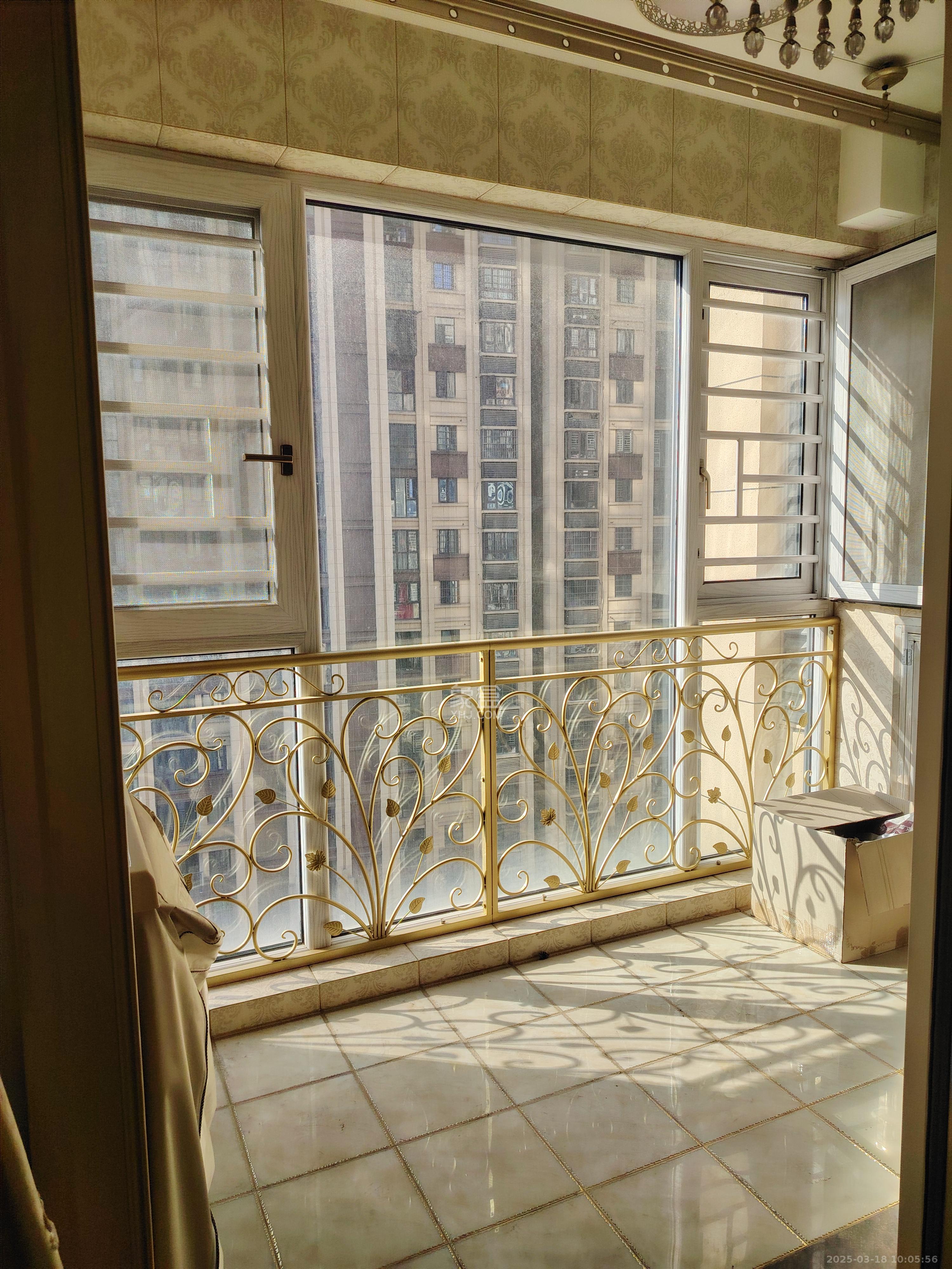 东方美地 3室2厅1卫 3300.0元/月 东方美地 3室2厅1卫 3300.0元/月室内图