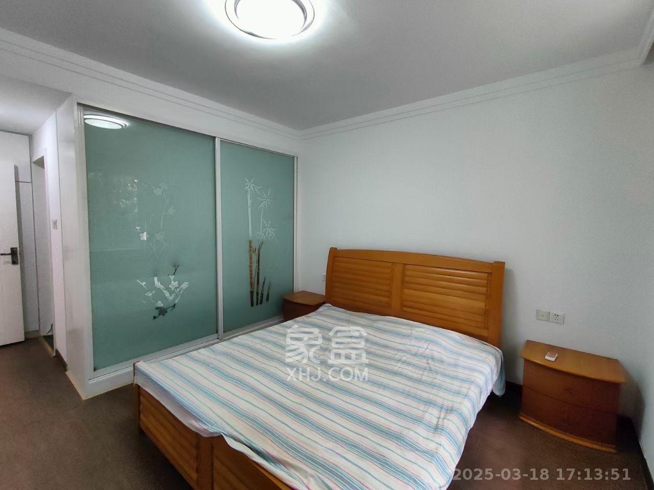 德馨园  2室2厅1卫    1600.0元/月 德馨园  2室2厅1卫    1600.0元/月室内图