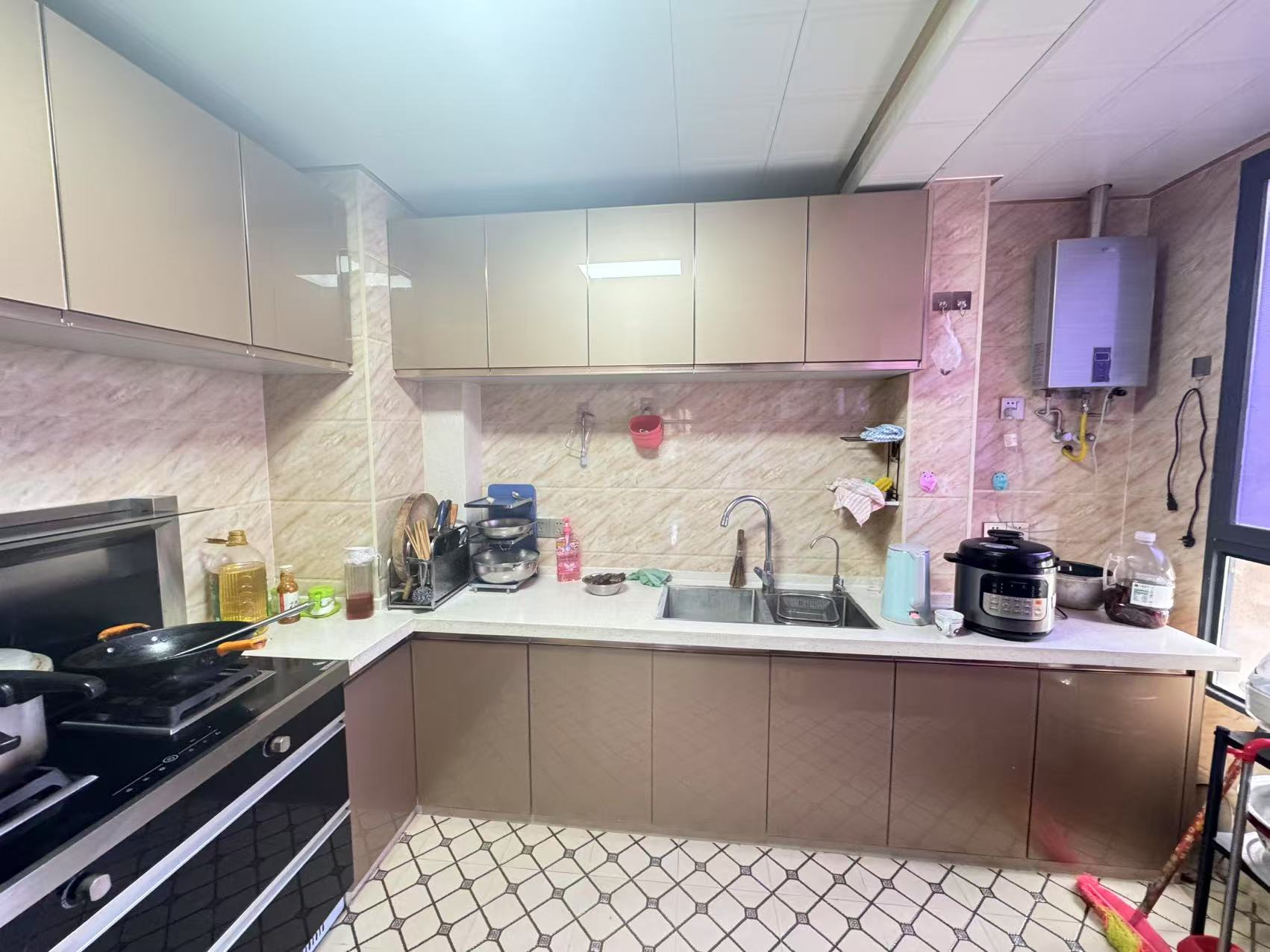 城市公园 2室1厅1卫 37.0万 城市公园 2室1厅1卫 37.0万室内图