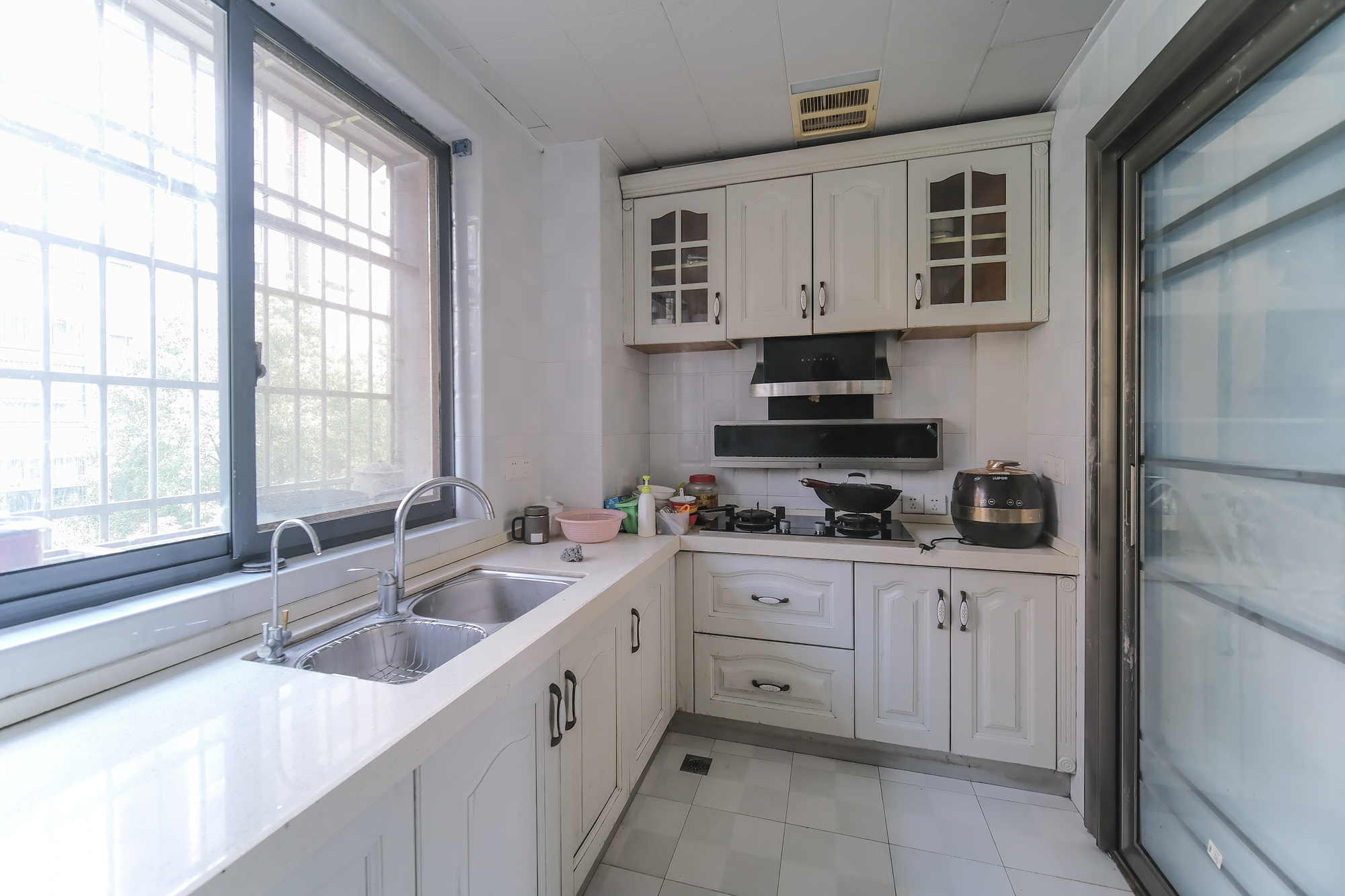 山水湾 4室2厅2卫 109.8万 山水湾 4室2厅2卫 109.8万厨房