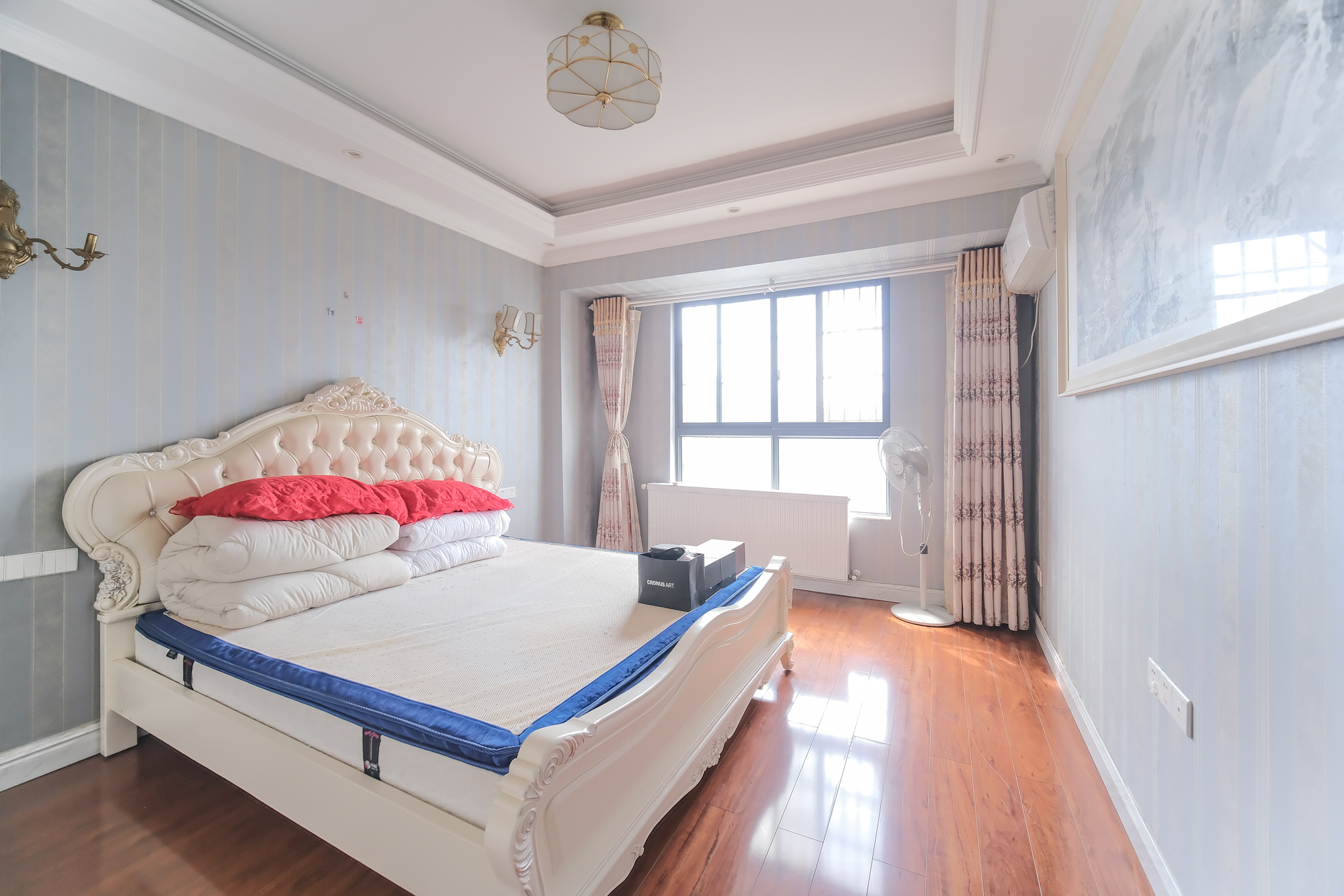 山水湾 4室2厅2卫 109.8万 山水湾 4室2厅2卫 109.8万卧室