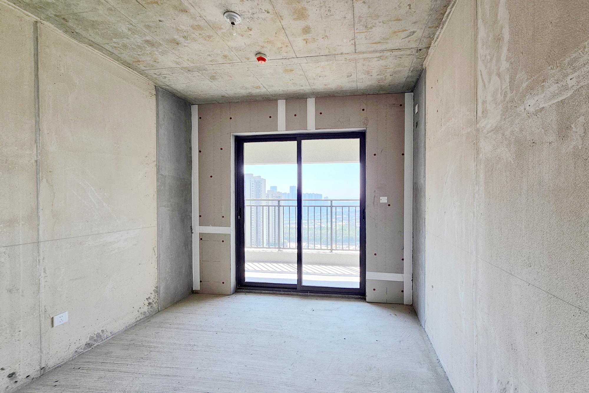 阳光城尚东湾嘉林苑 3室2厅1卫 98.0万 阳光城尚东湾嘉林苑 3室2厅1卫 98.0万其他