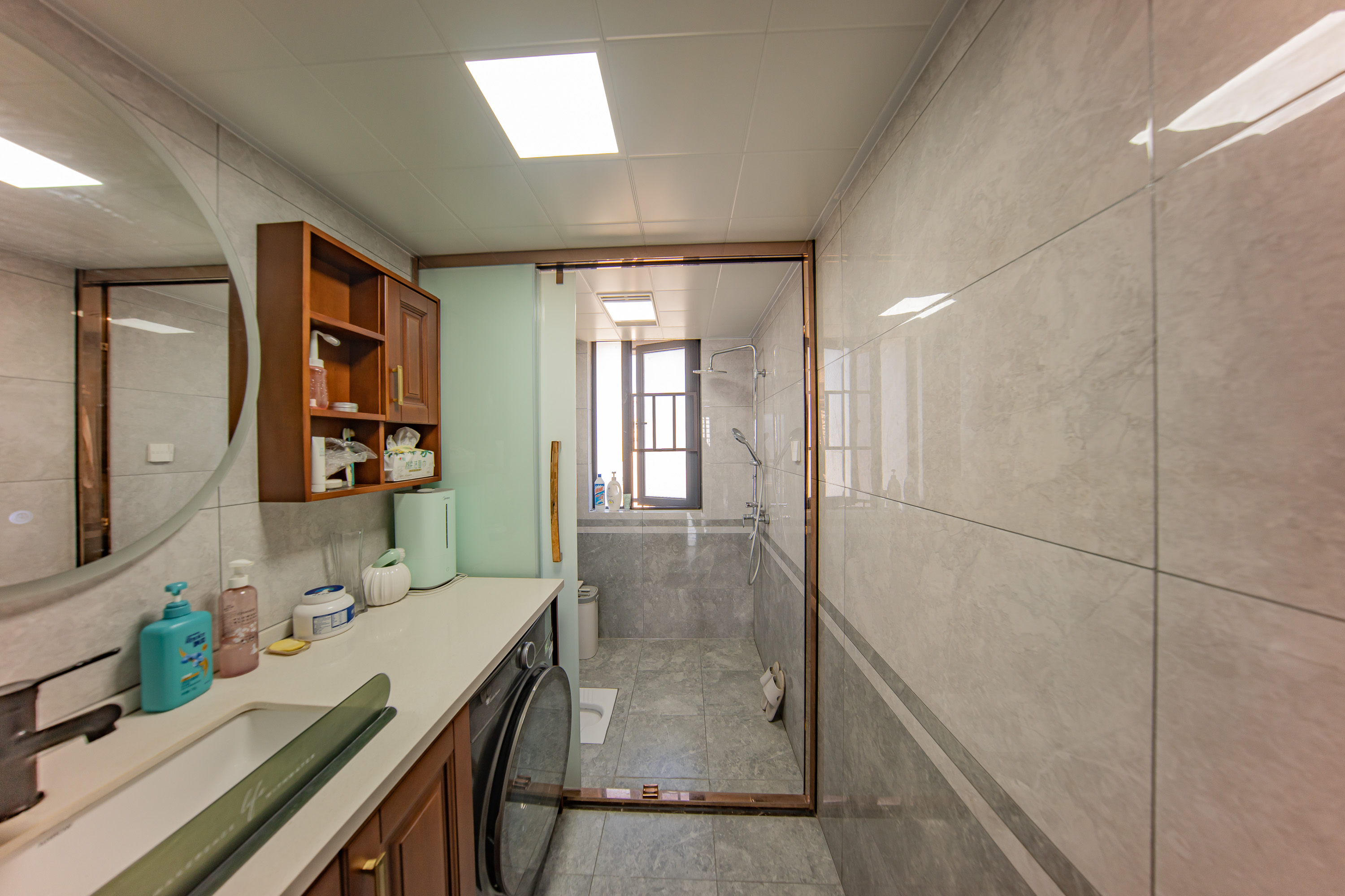 中国铁建京师璟台  4室2厅2卫    228.0万 中国铁建京师璟台  4室2厅2卫    228.0万卫生间