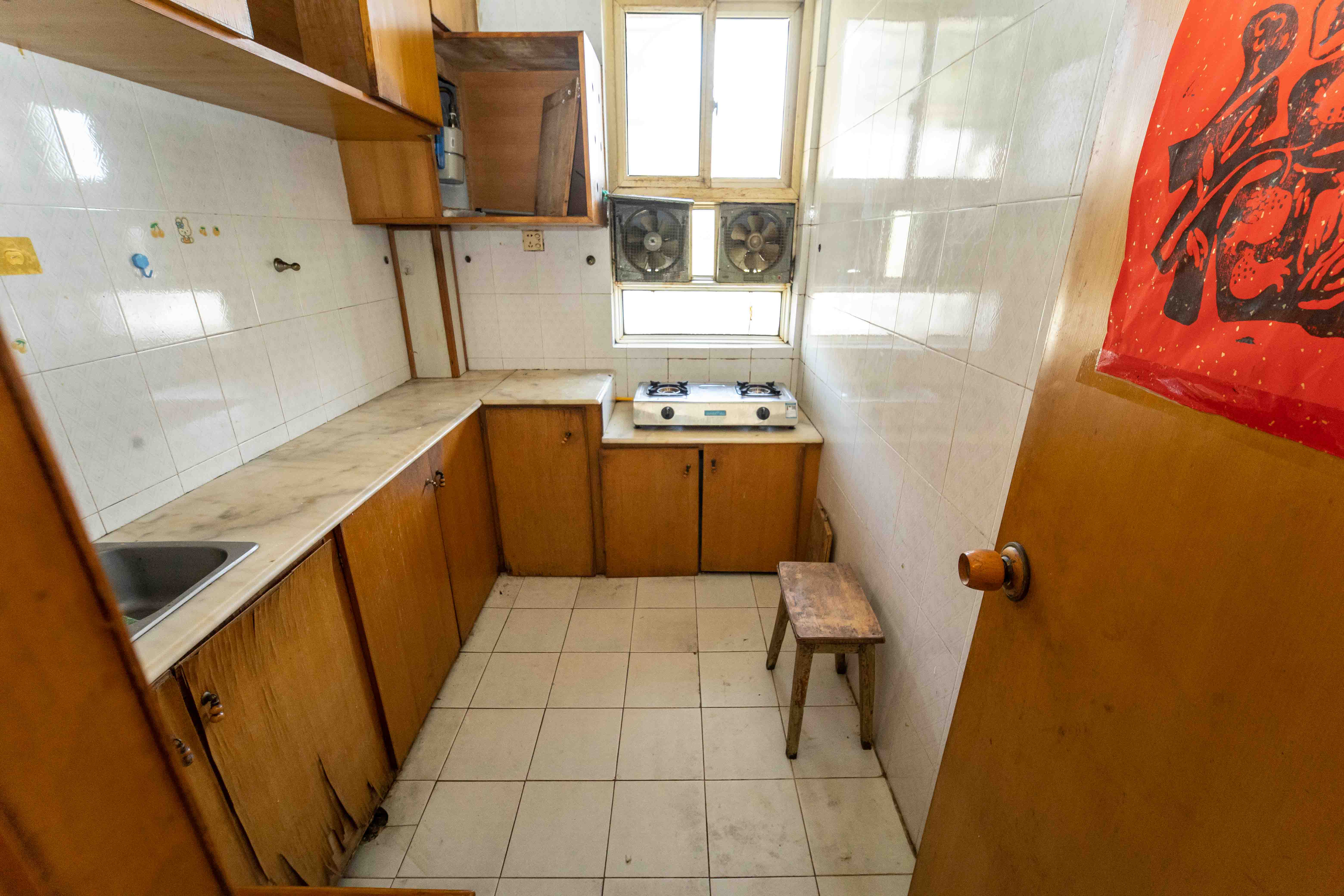 德政园  3室2厅1卫    35.0万 德政园  3室2厅1卫    35.0万厨房