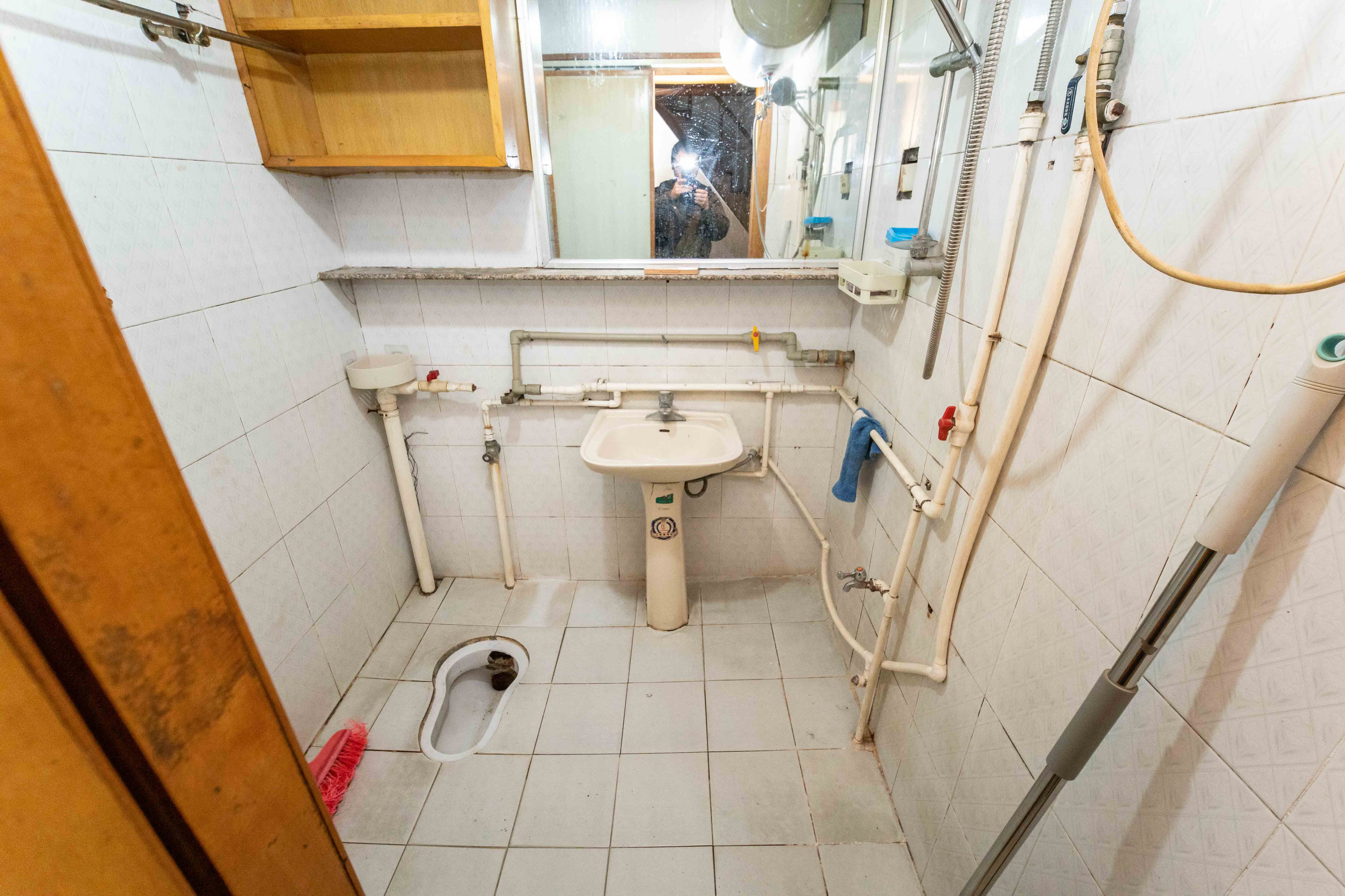 德政园  3室2厅1卫    35.0万 德政园  3室2厅1卫    35.0万卫生间