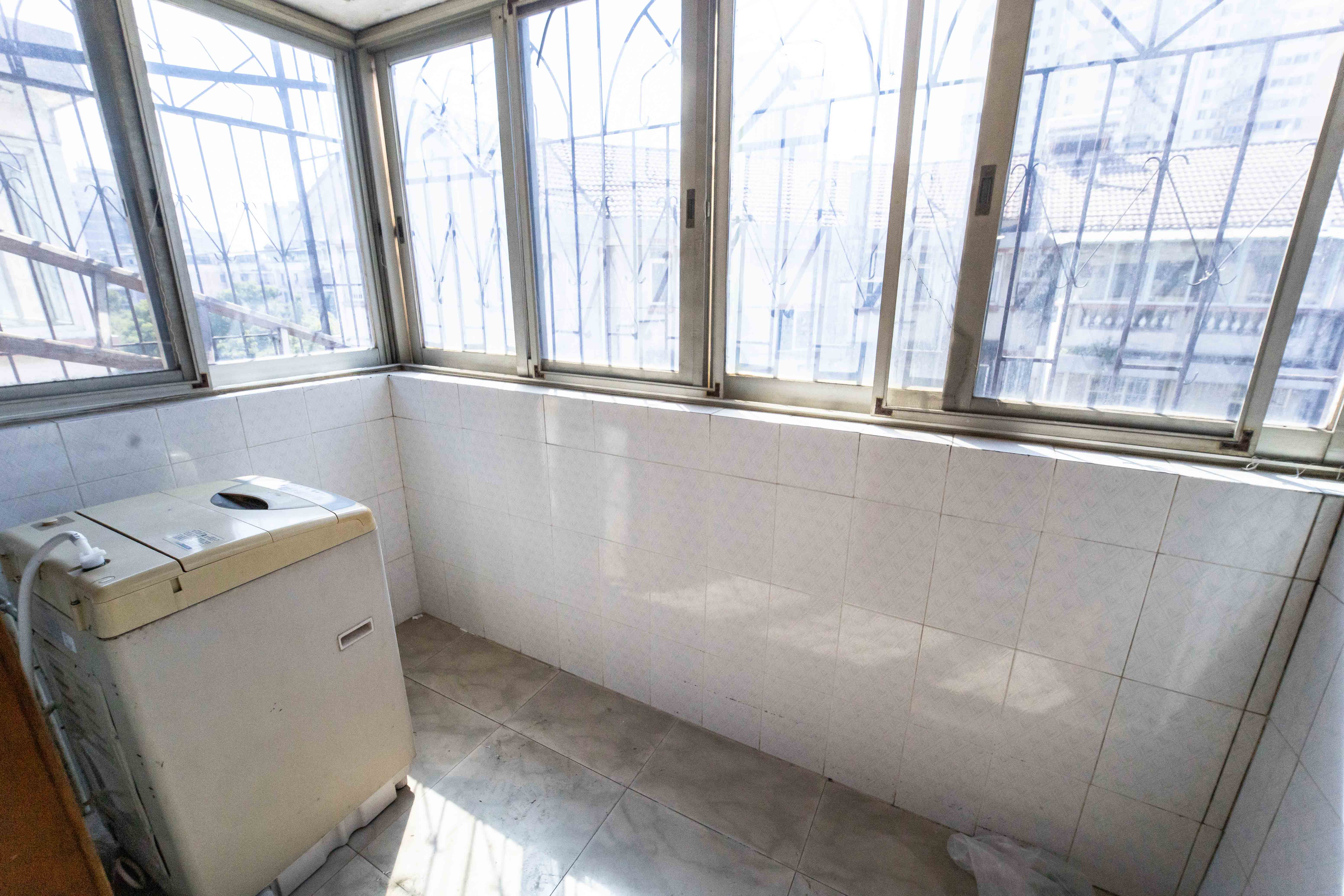 德政园  3室2厅1卫    35.0万 德政园  3室2厅1卫    35.0万阳台