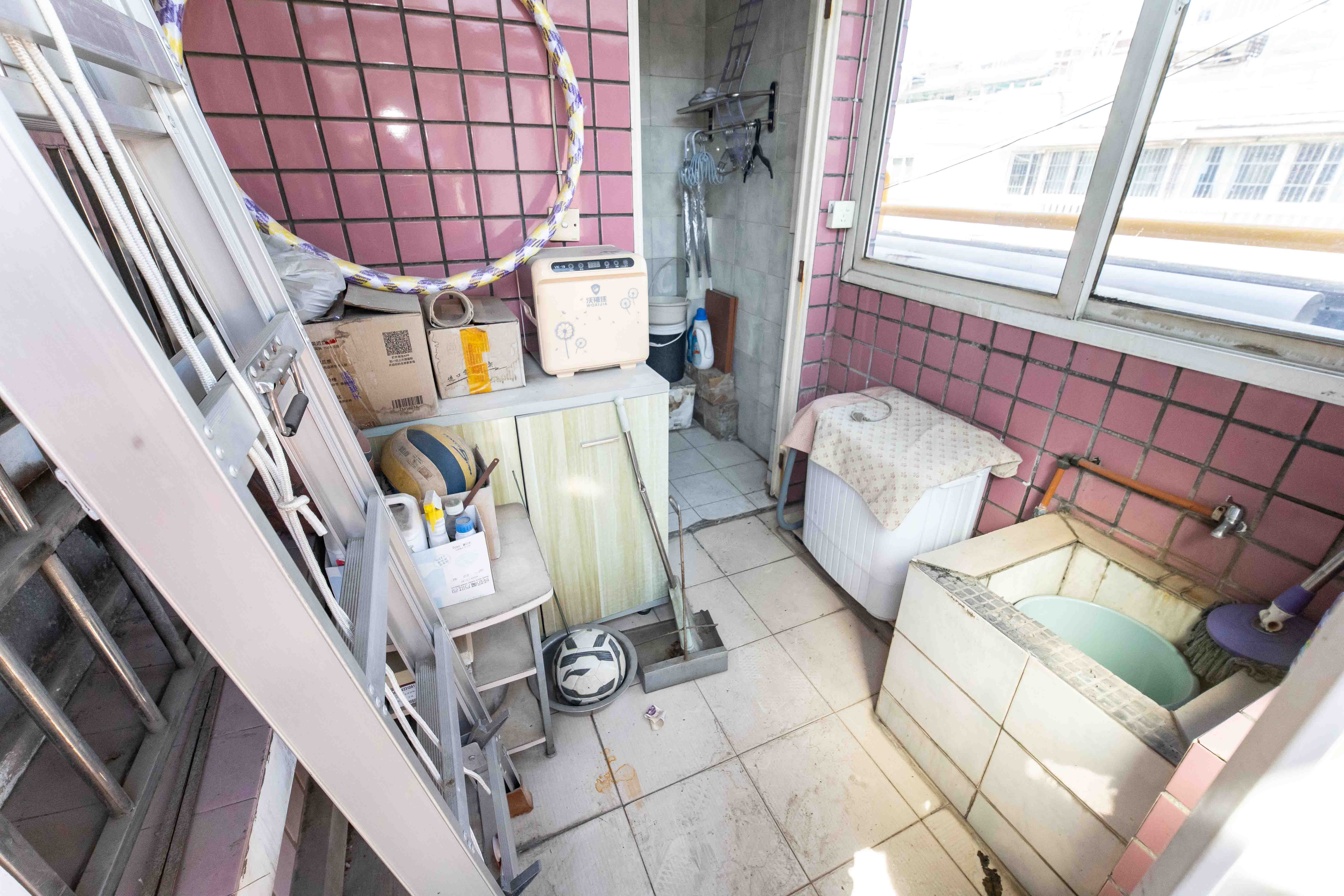 德政园  2室2厅1卫   53.00万其他