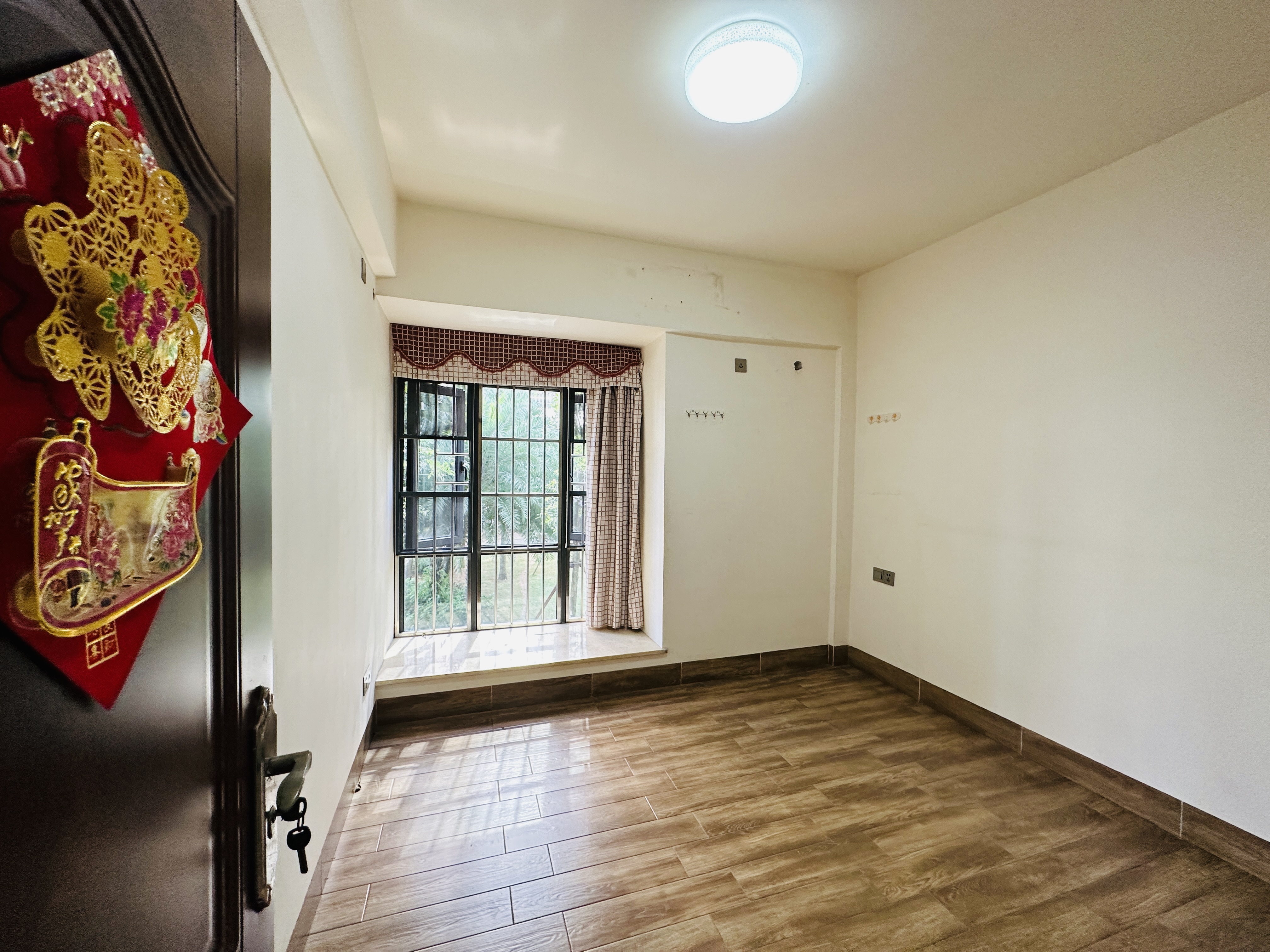 海岸金沙 2室1厅1卫 195.0万 海岸金沙 2室1厅1卫 195.0万卧室