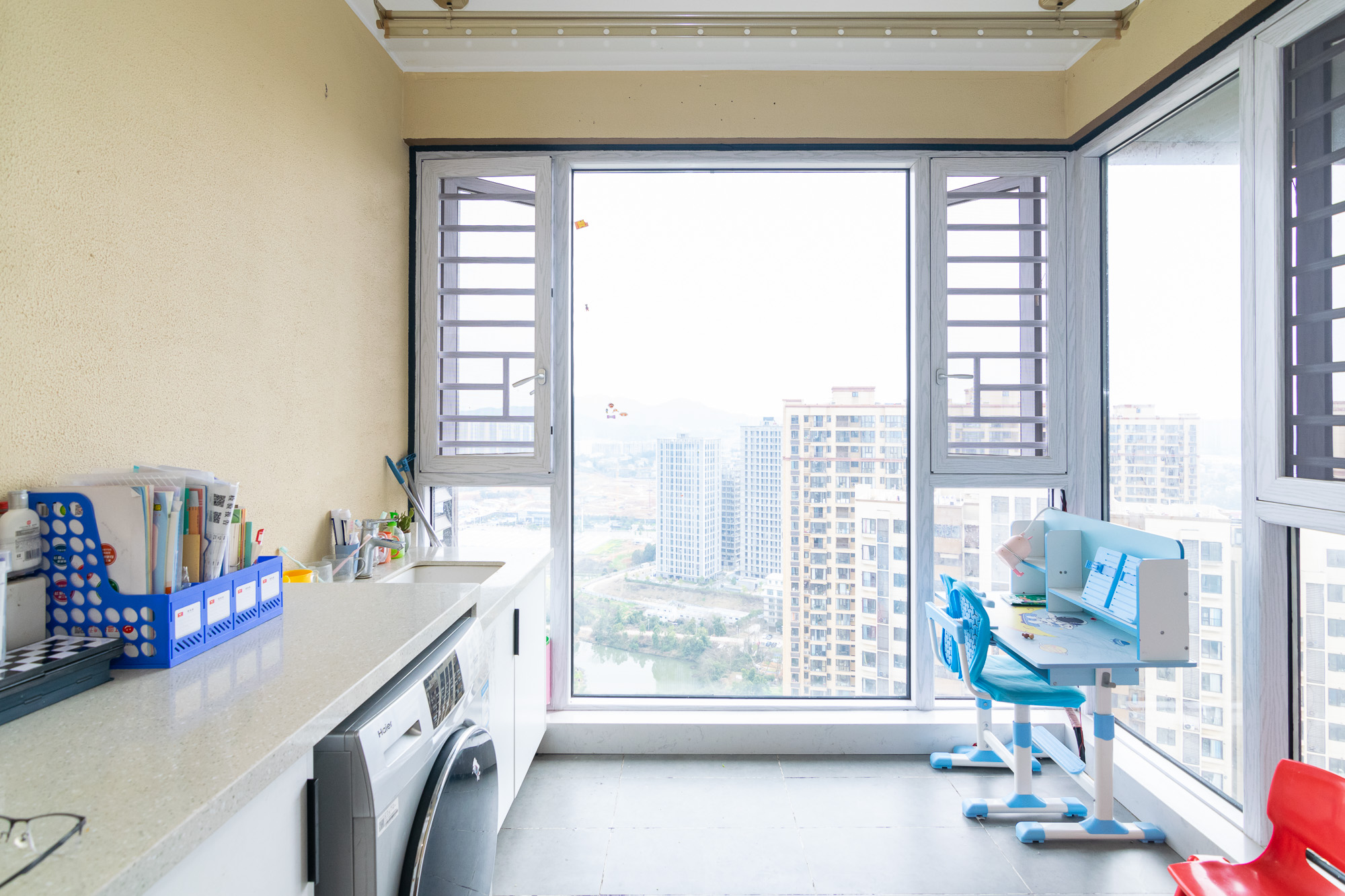 美的翰城 3室2厅1卫 62.0万 美的翰城 3室2厅1卫 62.0万阳台