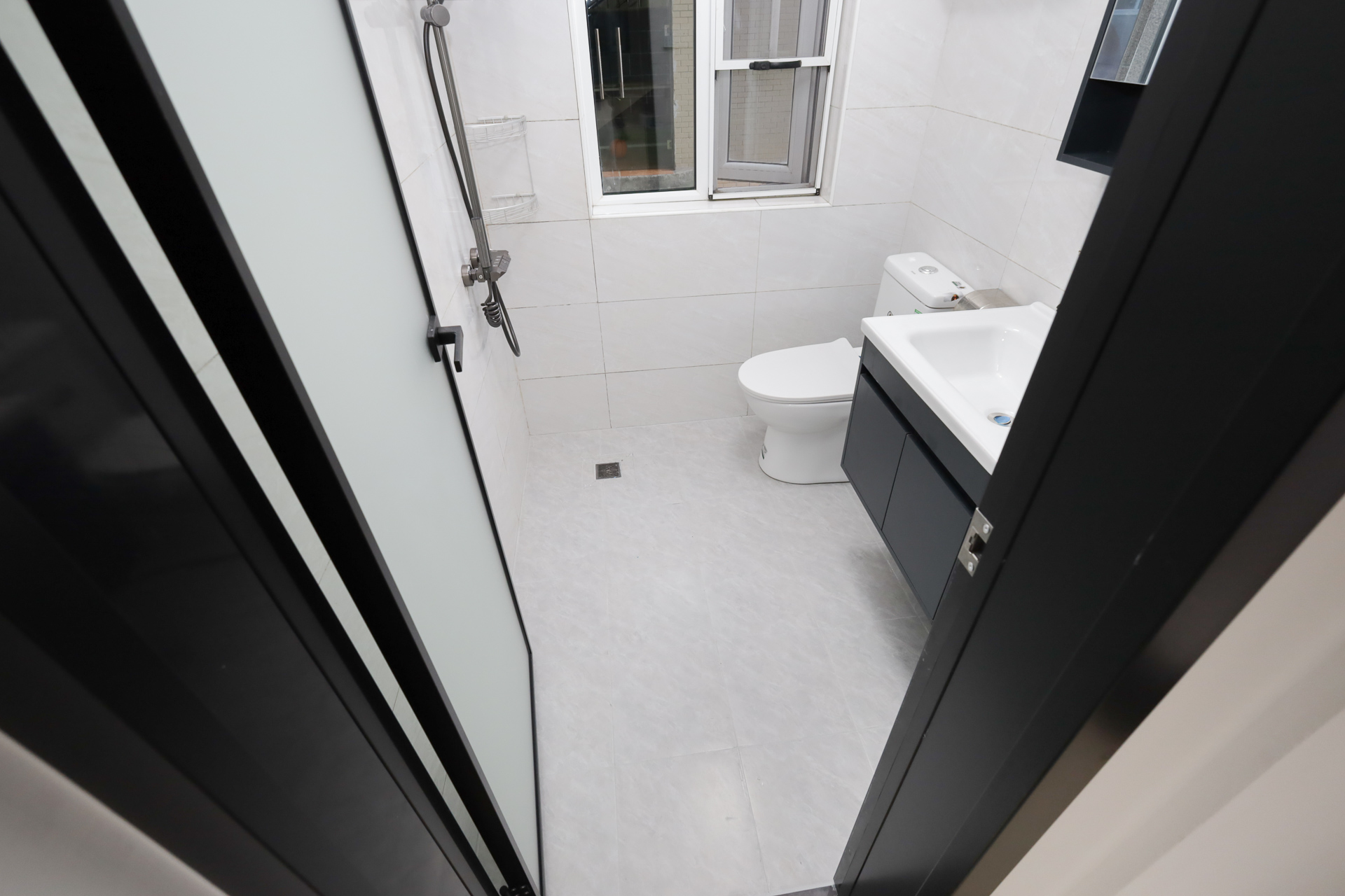 山与墅 4室2厅2卫 78.8万 山与墅 4室2厅2卫 78.8万卫生间