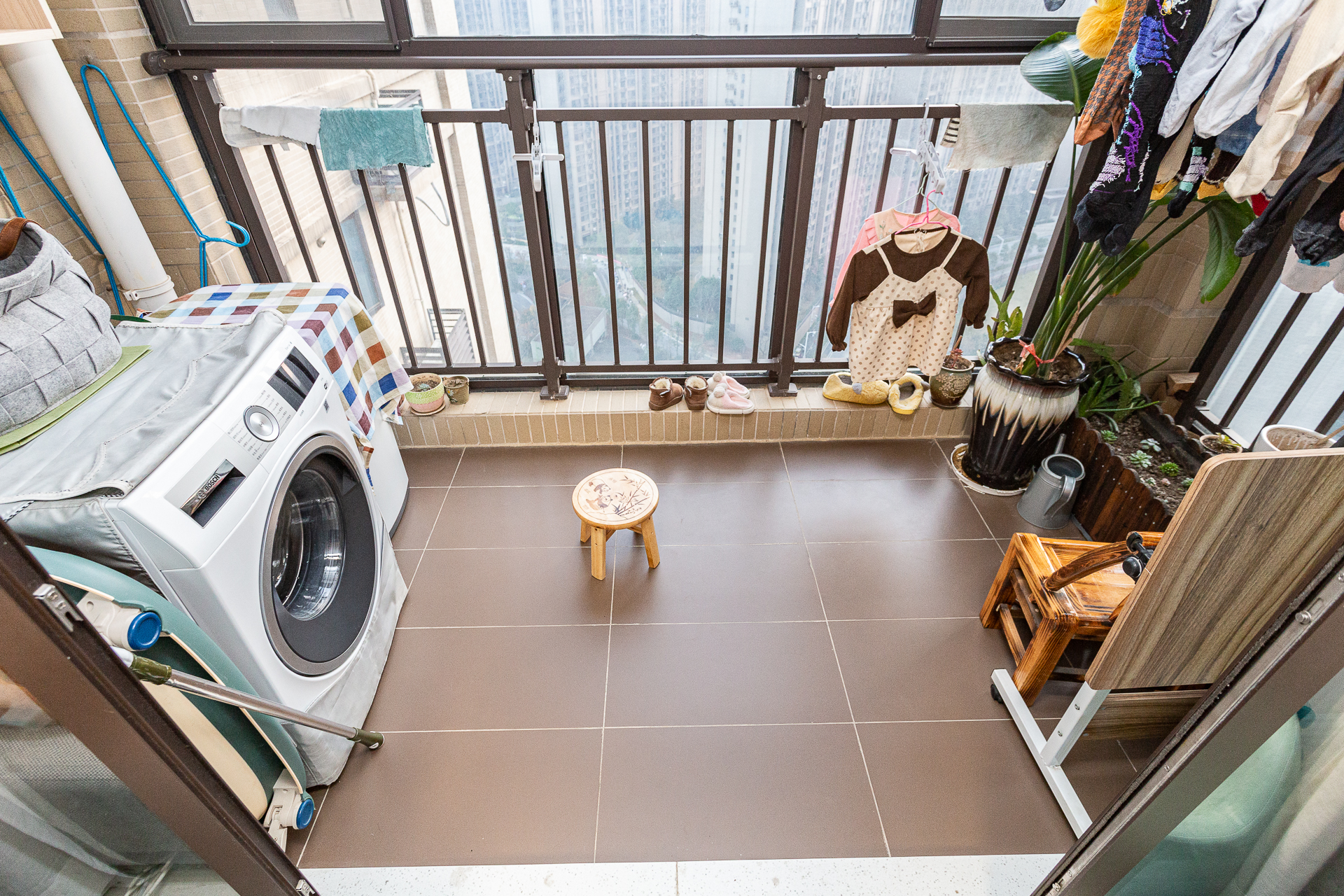 时代倾城二期 4室2厅2卫 108.0万 时代倾城二期 4室2厅2卫 108.0万阳台