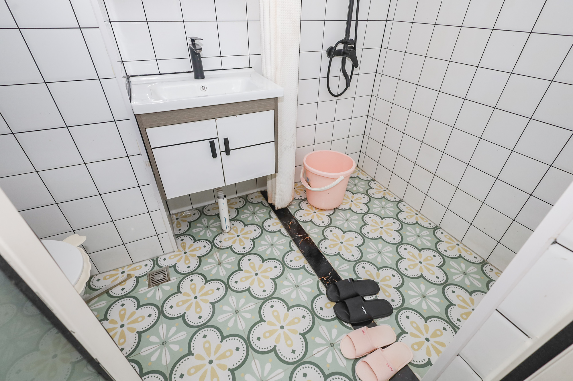 北辰时光里  2室1厅2卫    30.0万 北辰时光里  2室1厅2卫    30.0万卫生间