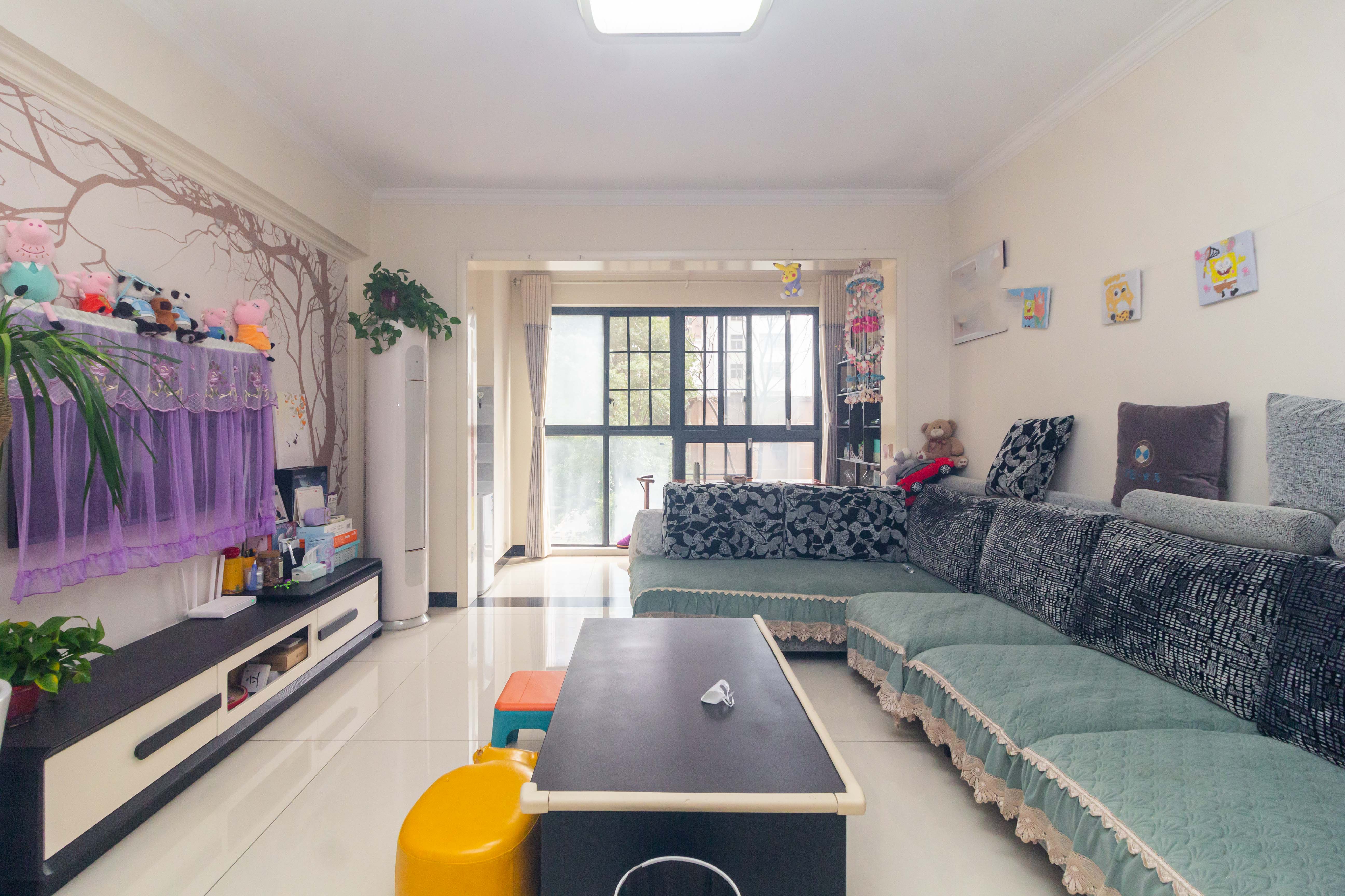 高林仕家 3室2厅2卫 66.6万 高林仕家 3室2厅2卫 66.6万客厅