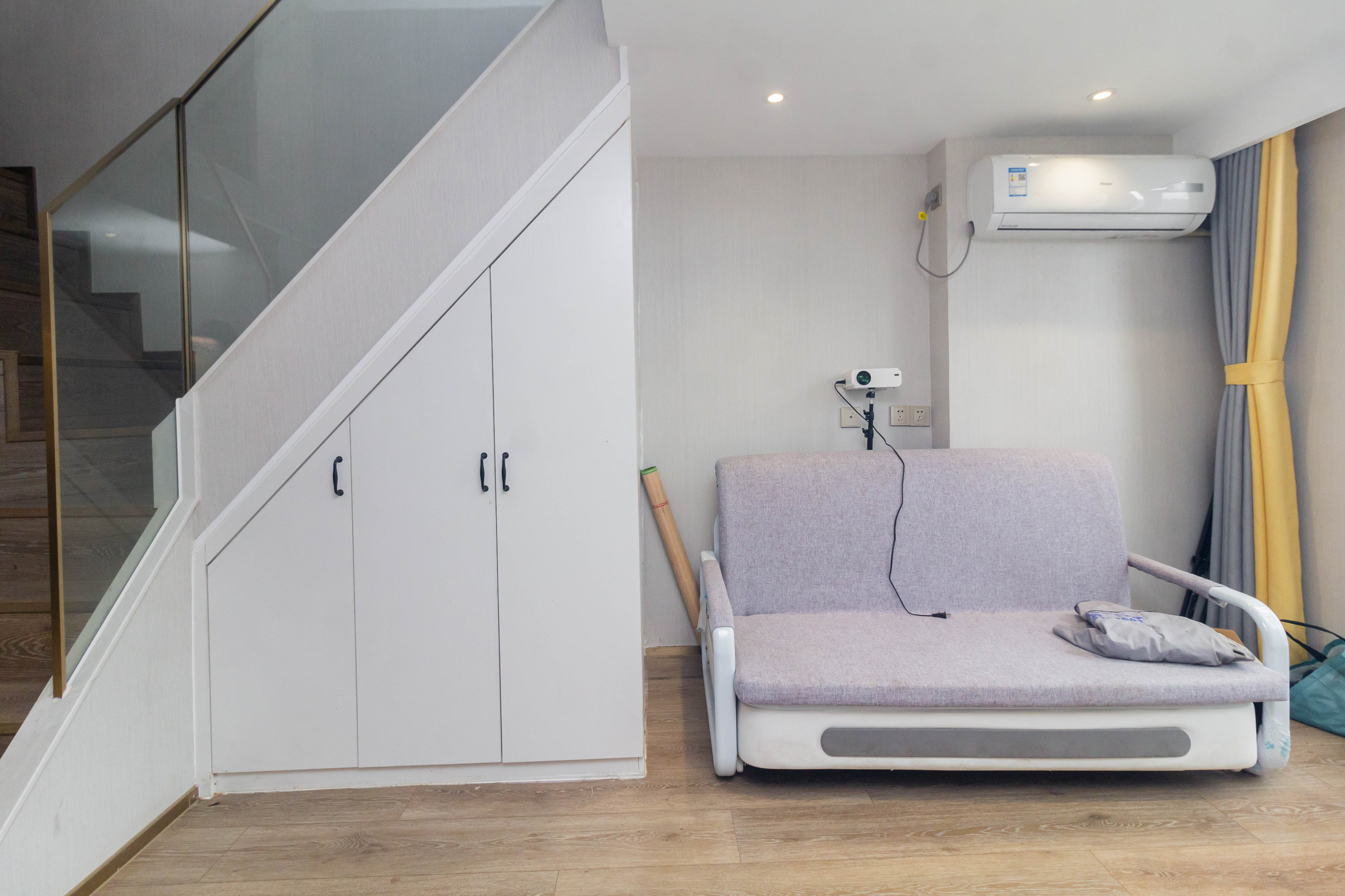 华远海蓝郡  1室1厅1卫    30.8万 华远海蓝郡  1室1厅1卫    30.8万客厅