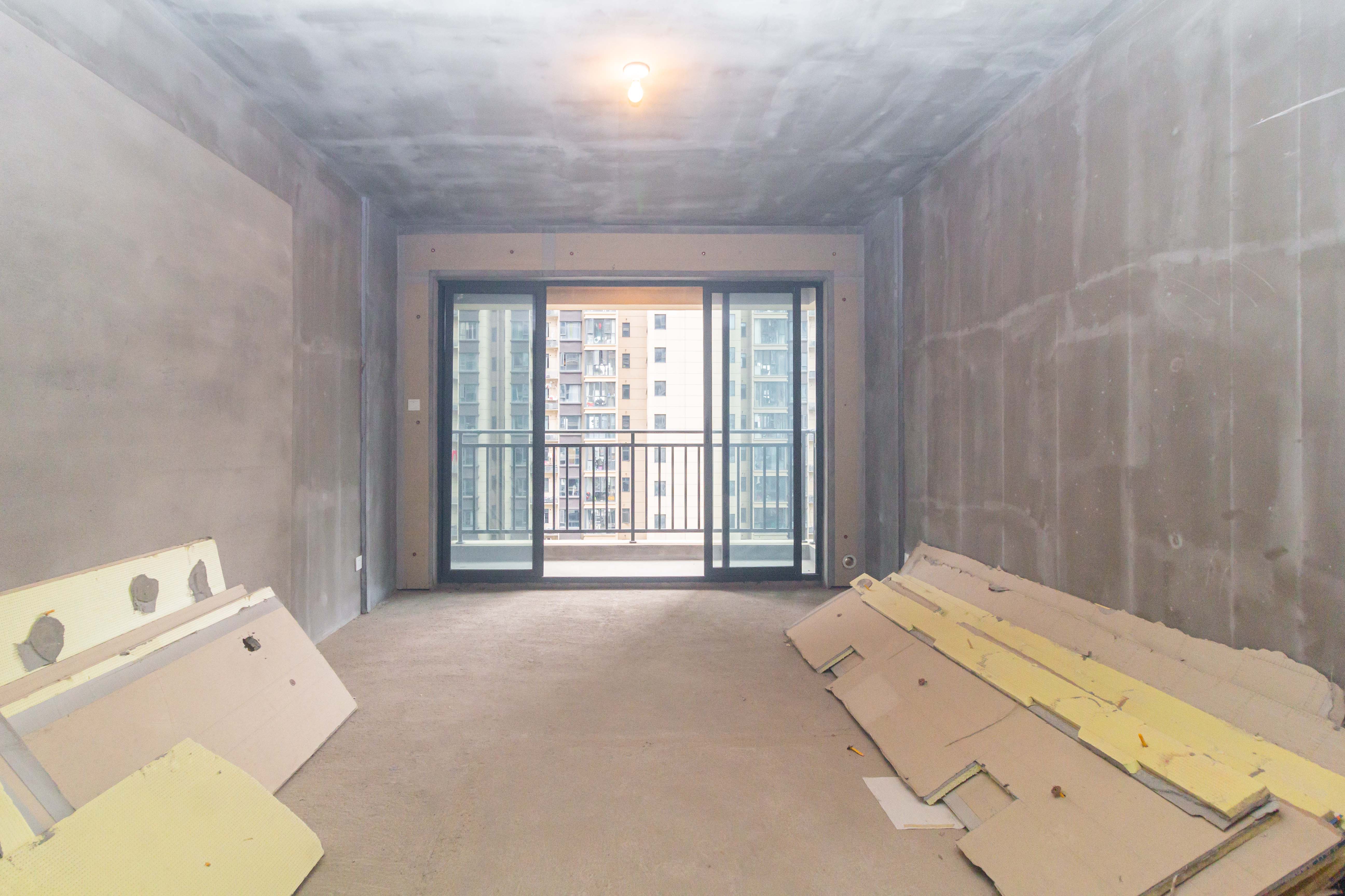 日盛湖湘花苑 3室2厅2卫 86.8万 日盛湖湘花苑 3室2厅2卫 86.8万客厅