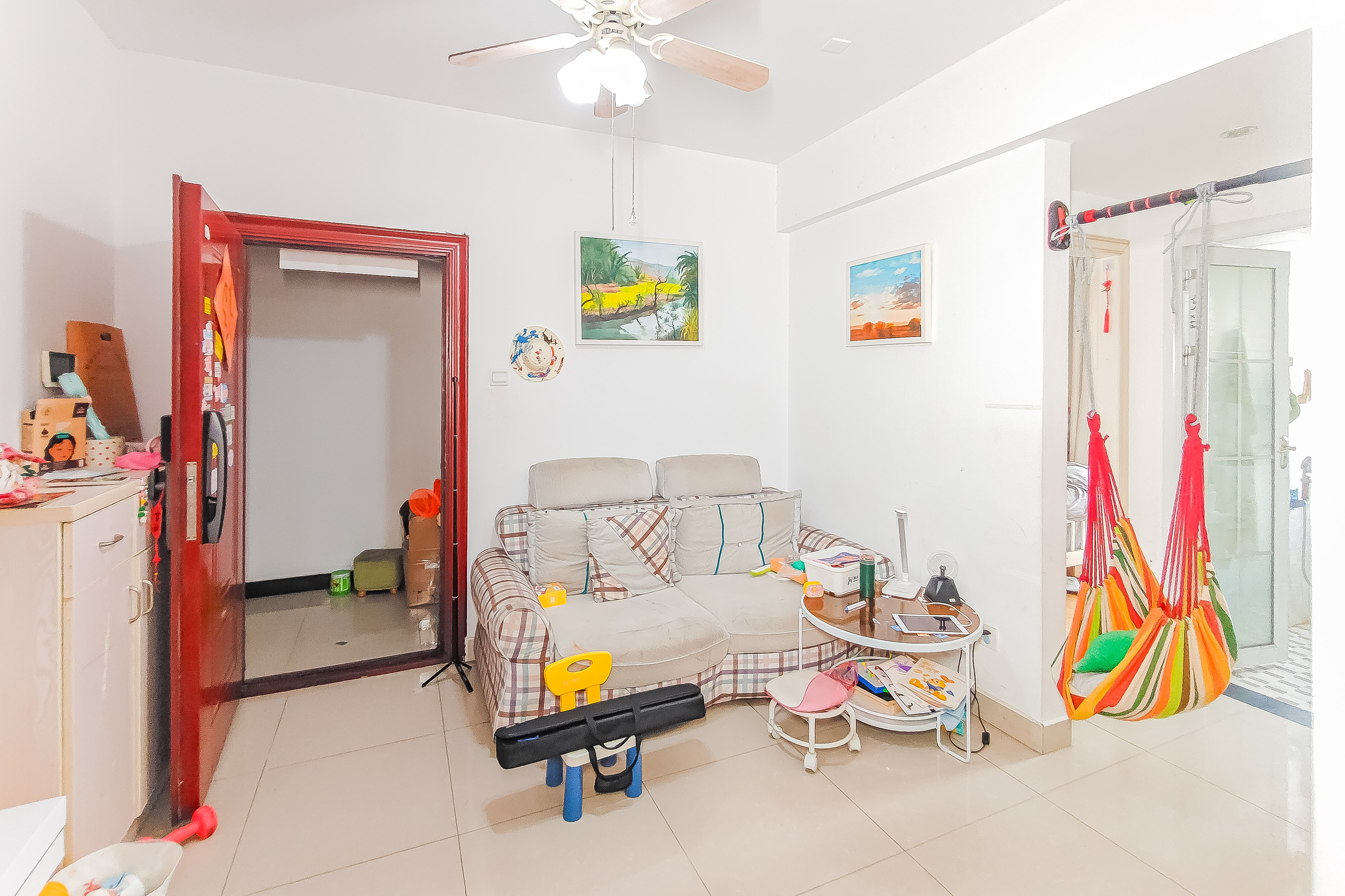 三力公寓(三力国际) 2室1厅1卫 50.0万 三力公寓(三力国际) 2室1厅1卫 50.0万客厅