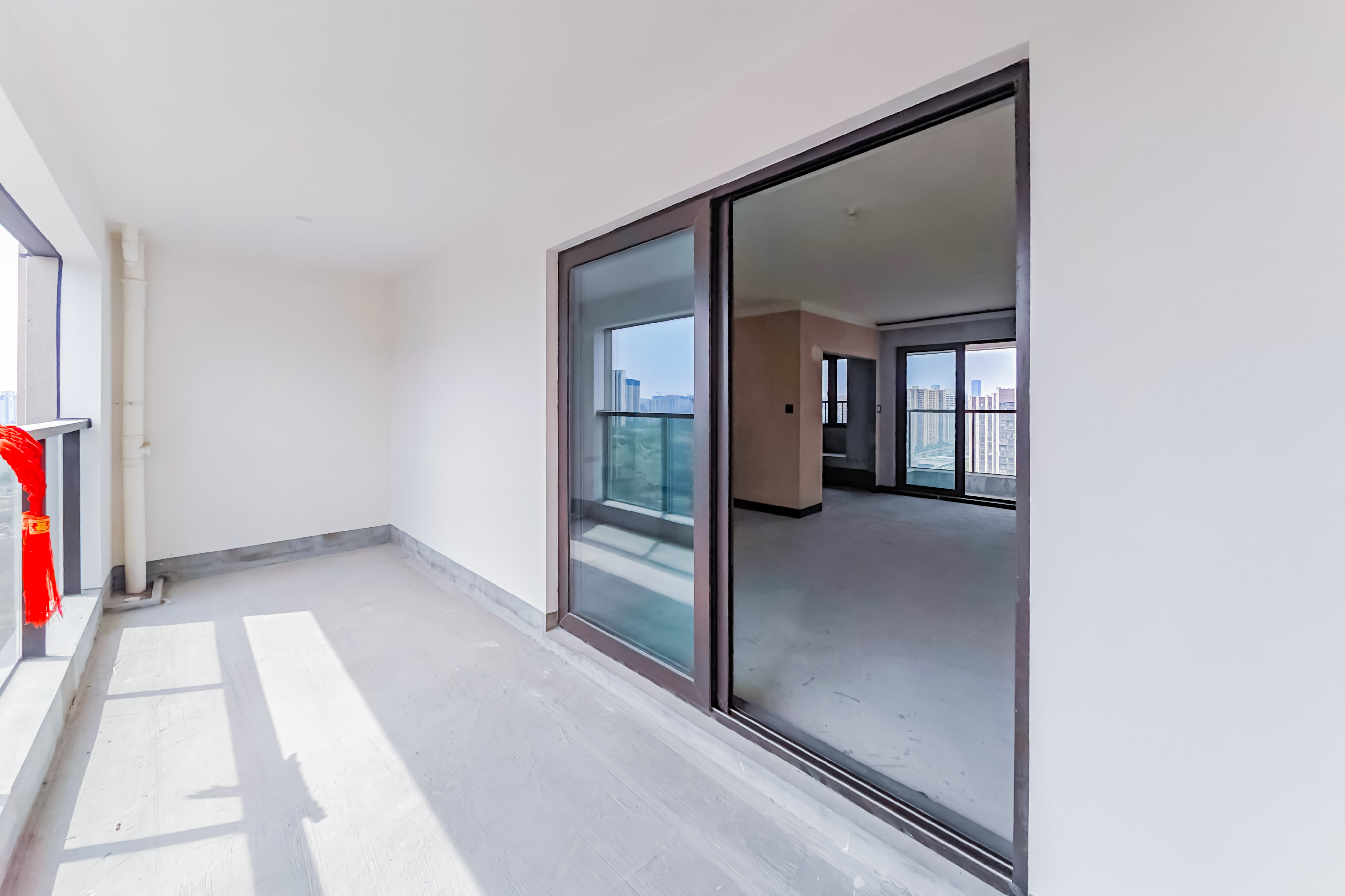 建发玖洲观澜  3室2厅2卫   168.00万其他
