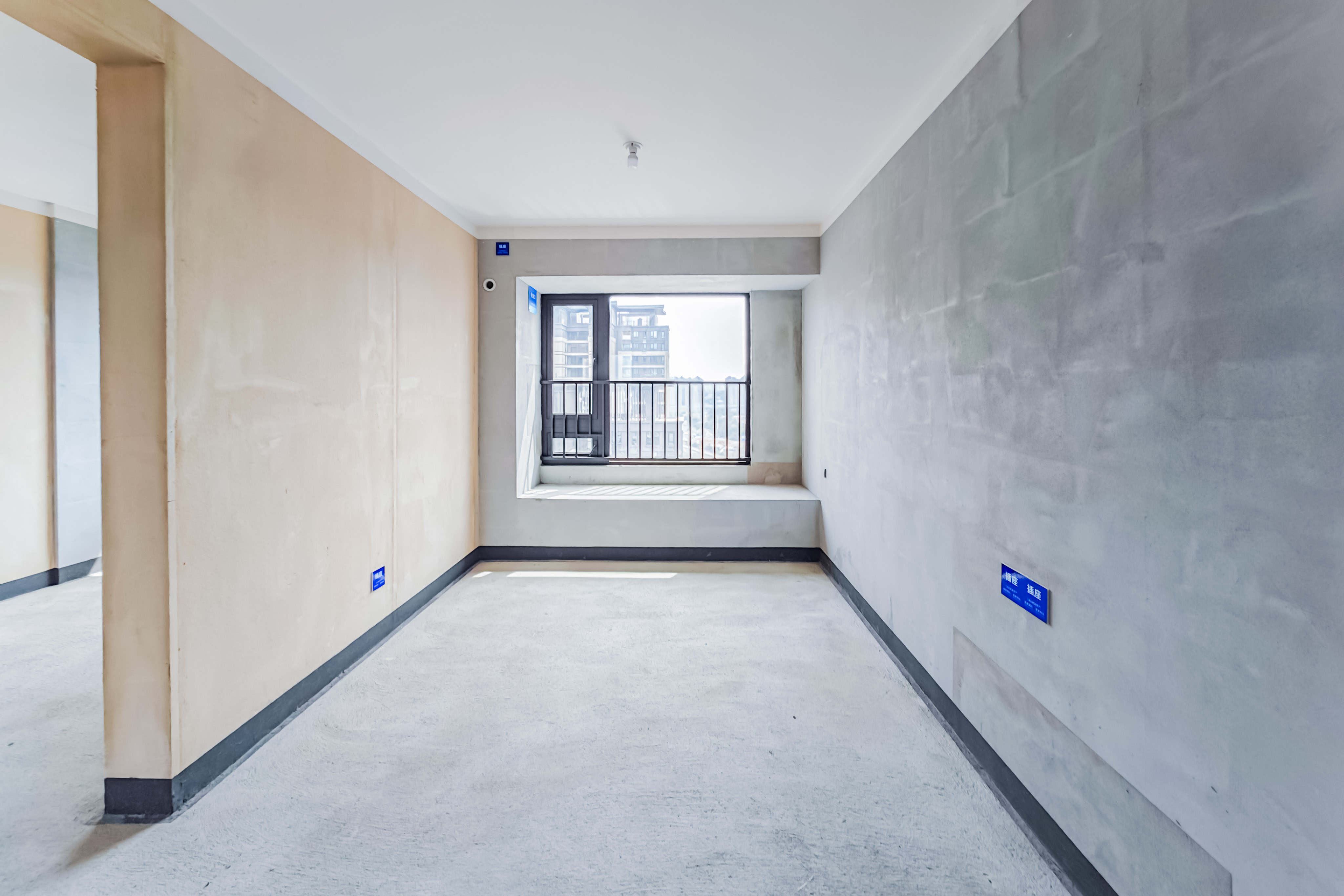 建发玖洲观澜  3室2厅2卫   168.00万其他