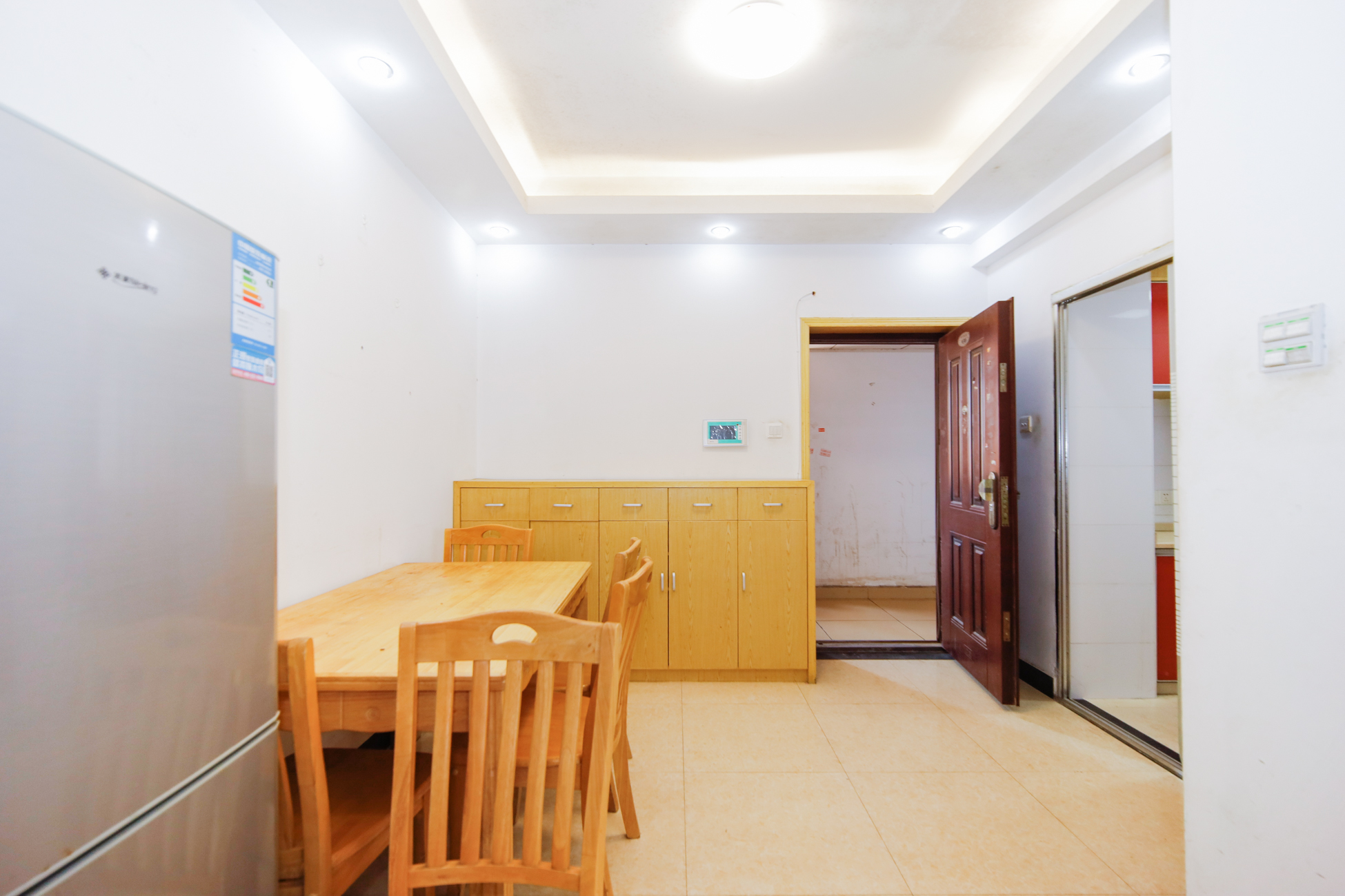 金领家族 1室1厅1卫 37.0万 金领家族 1室1厅1卫 37.0万客厅