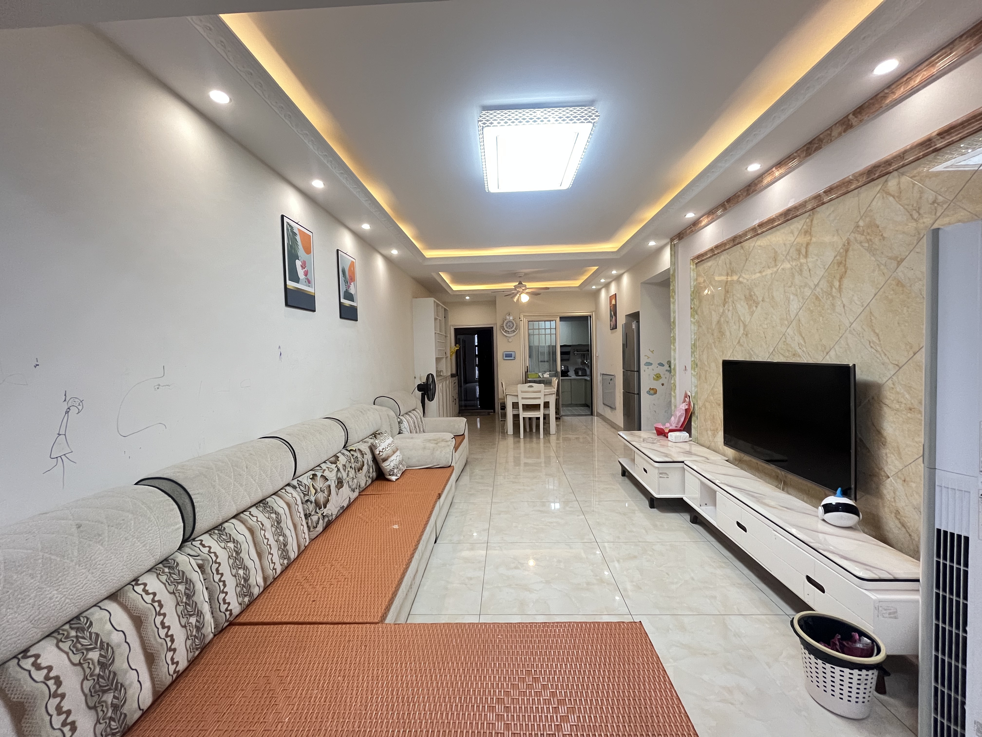 湘银星城  3室2厅1卫    53.0万 湘银星城  3室2厅1卫    53.0万室内图