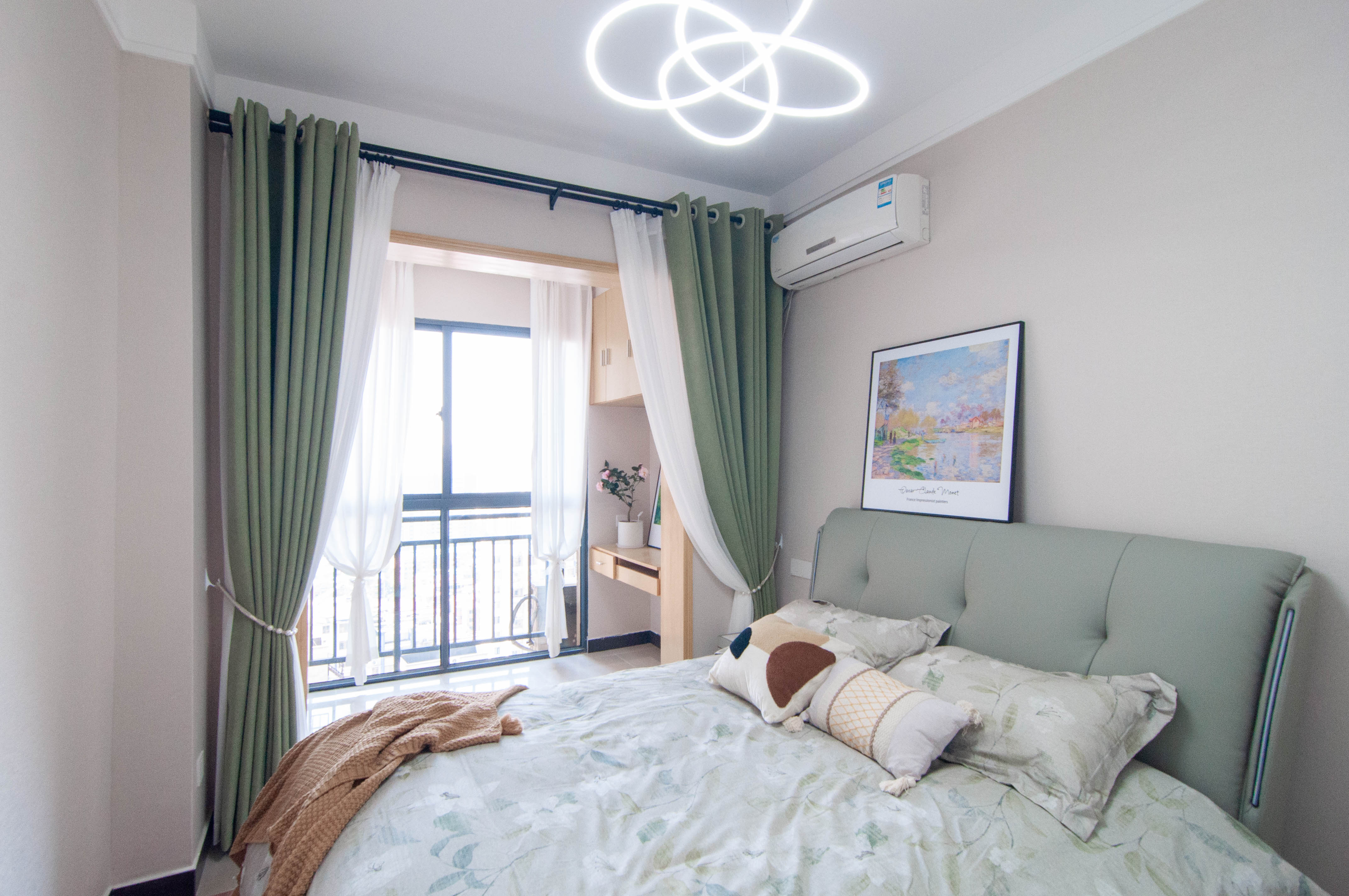 翡翠华庭  3室2厅1卫    79.8万其他