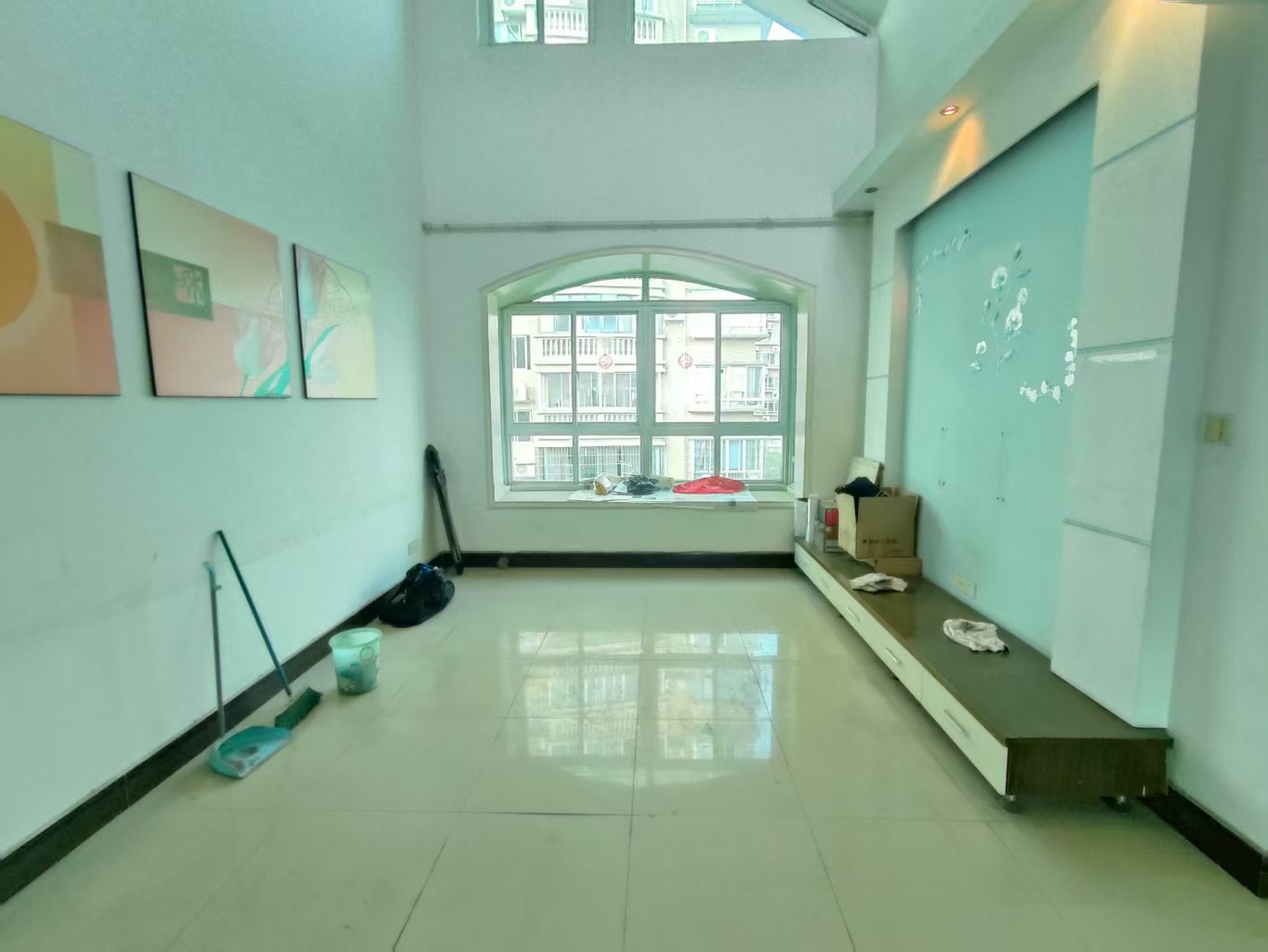 湘银二期世纪花园  4室2厅2卫    42.0万 湘银二期世纪花园  4室2厅2卫    42.0万室内图