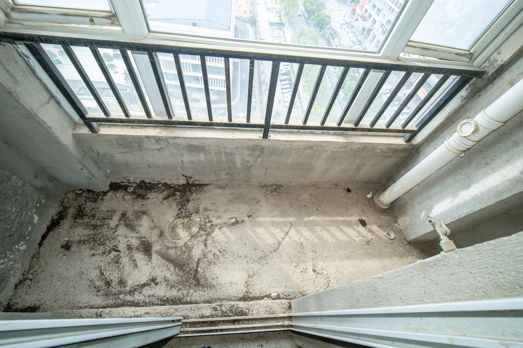 新长海广场  3室2厅1卫    46.8万 新长海广场  3室2厅1卫    46.8万阳台