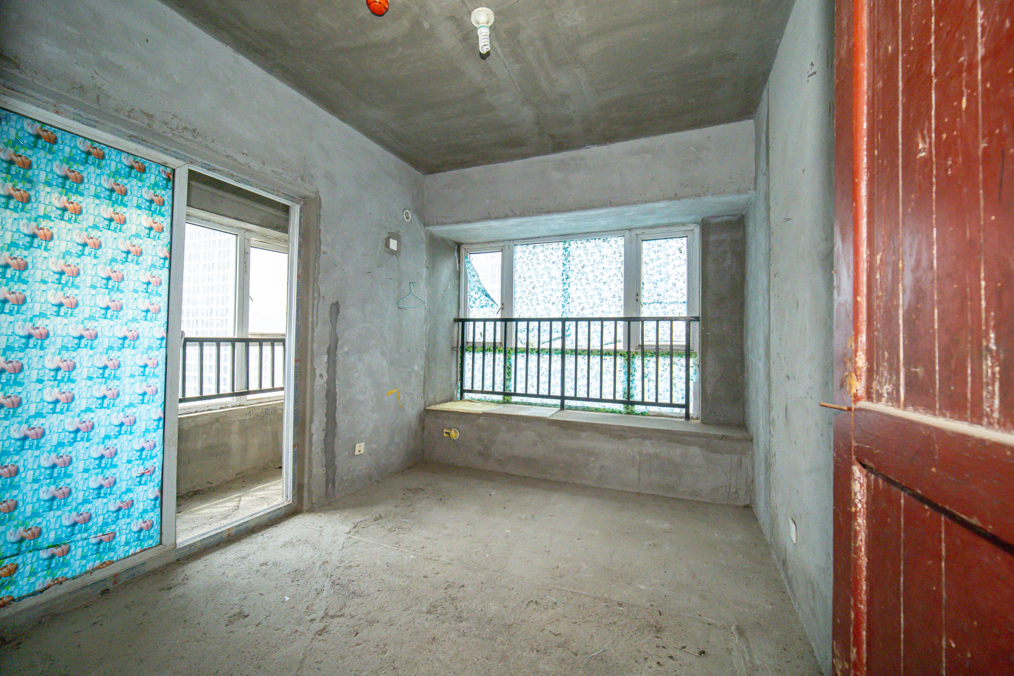 新长海广场  3室2厅1卫    46.8万 新长海广场  3室2厅1卫    46.8万卧室