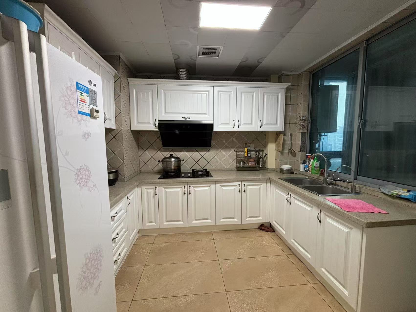 丽景滨江 4室2厅2卫 172.0万 丽景滨江 4室2厅2卫 172.0万室内图