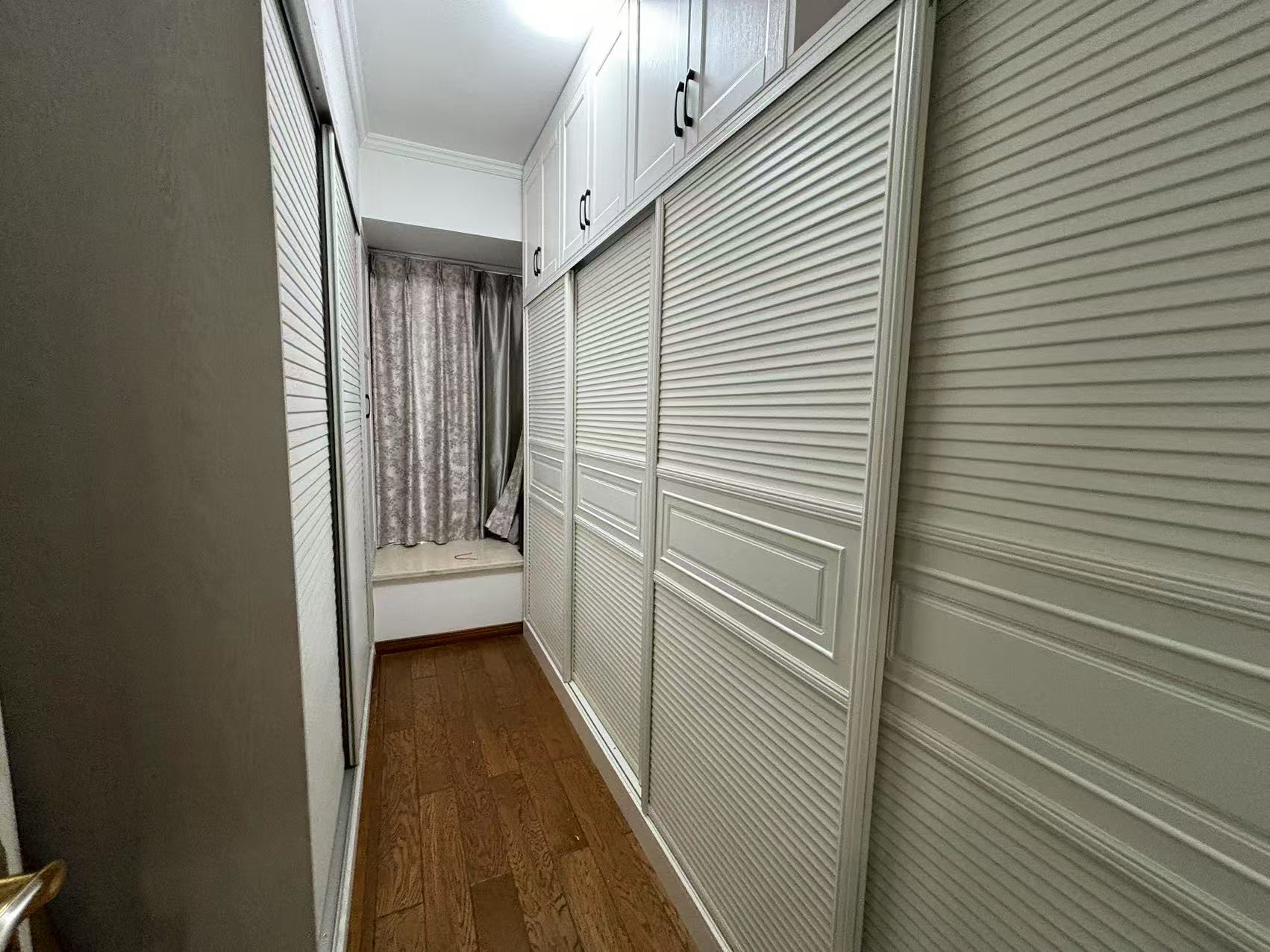 丽景滨江 4室2厅2卫 172.0万 丽景滨江 4室2厅2卫 172.0万室内图