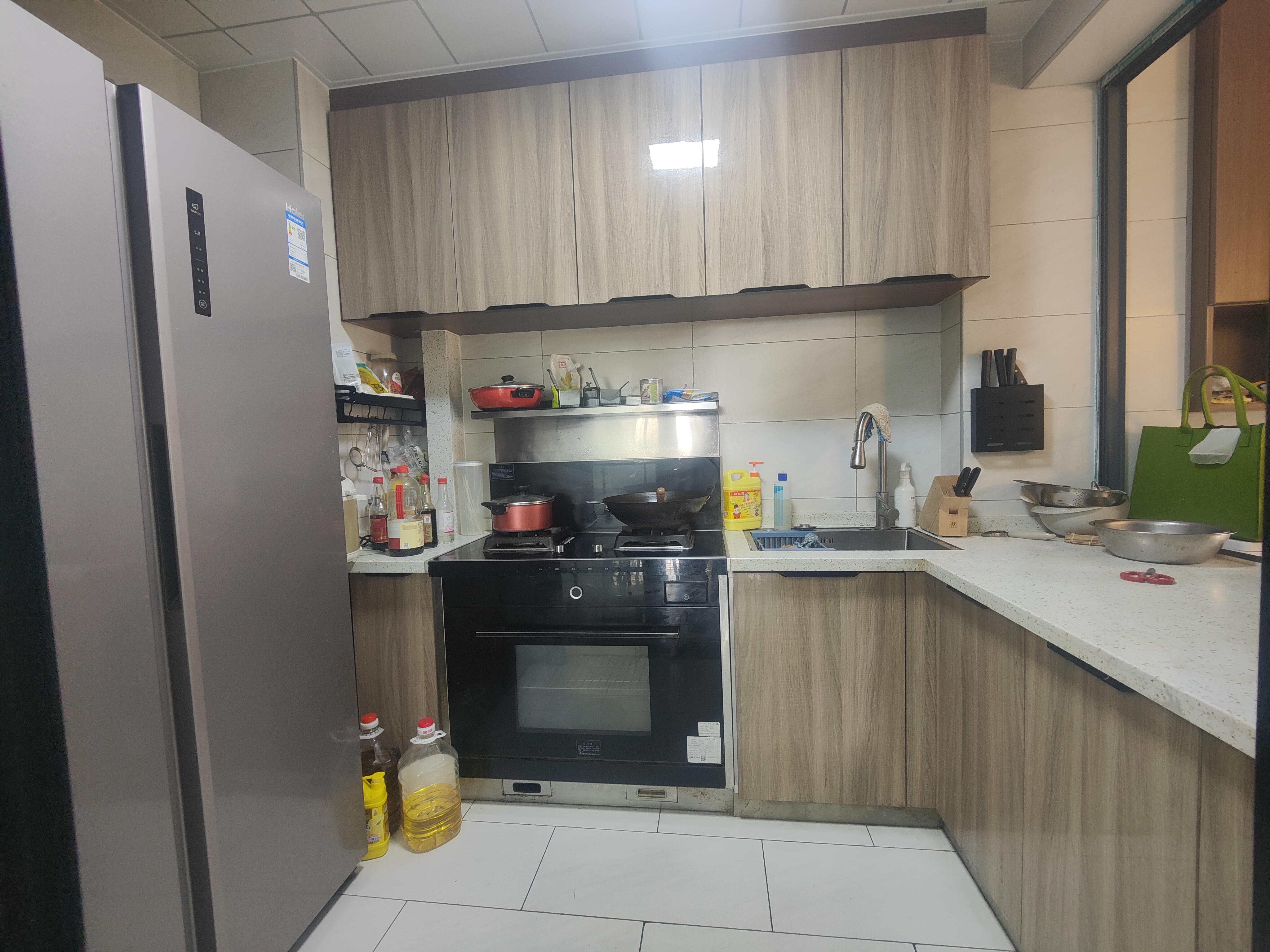 体育新城 3室2厅2卫 72.0万 体育新城 3室2厅2卫 72.0万室内图