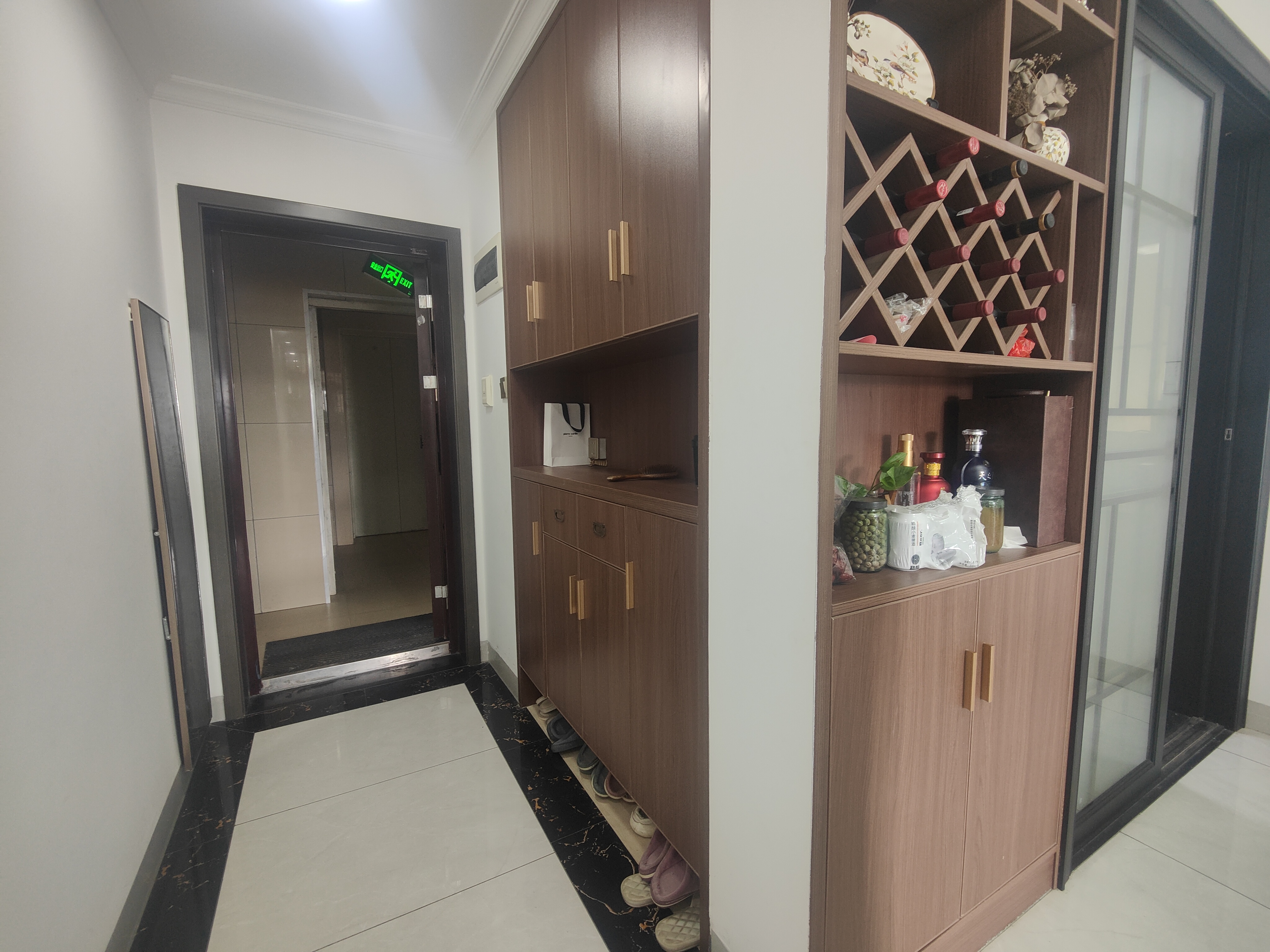 体育新城 3室2厅2卫 72.0万 体育新城 3室2厅2卫 72.0万室内图