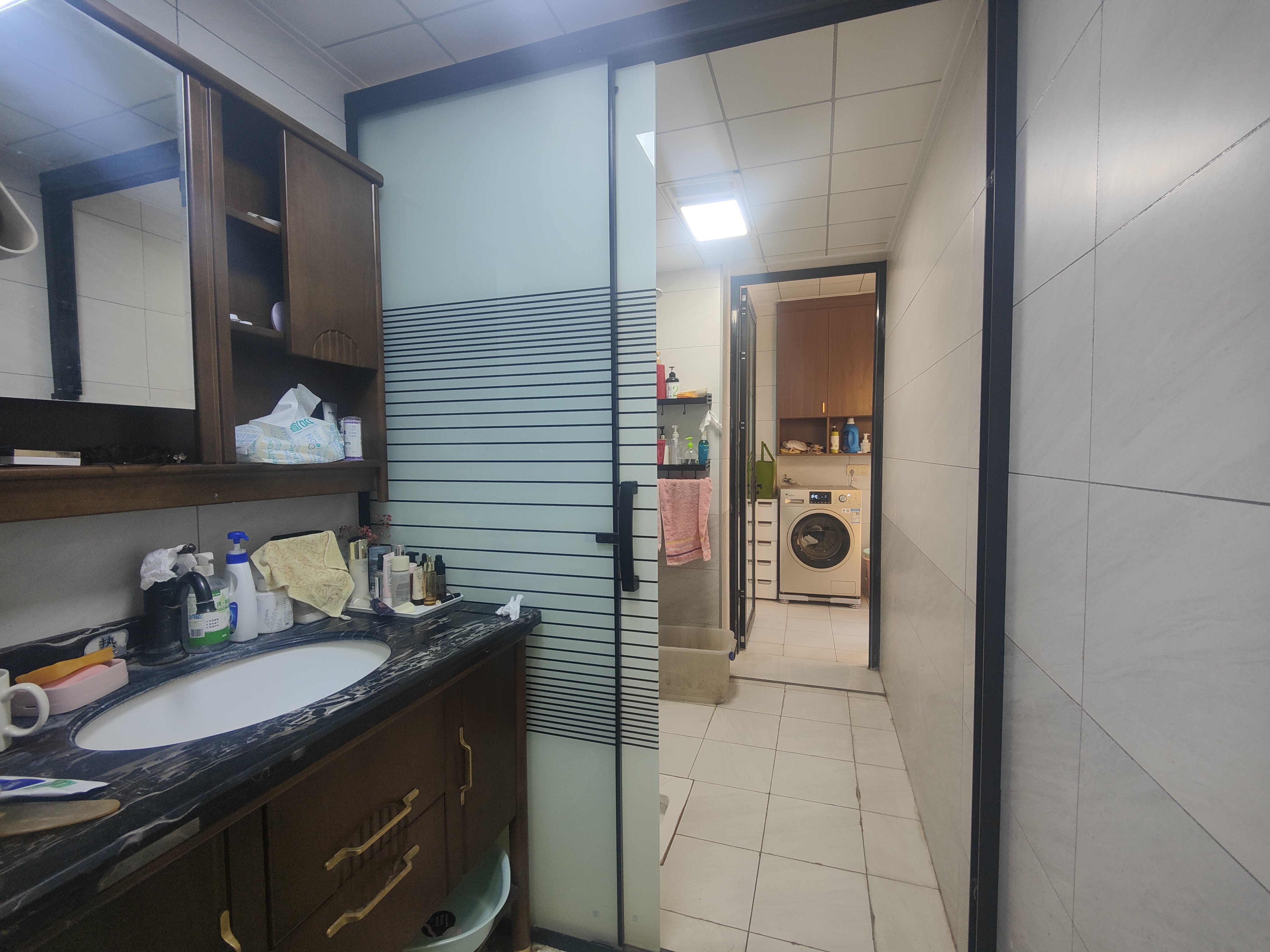 体育新城 3室2厅2卫 72.0万 体育新城 3室2厅2卫 72.0万室内图