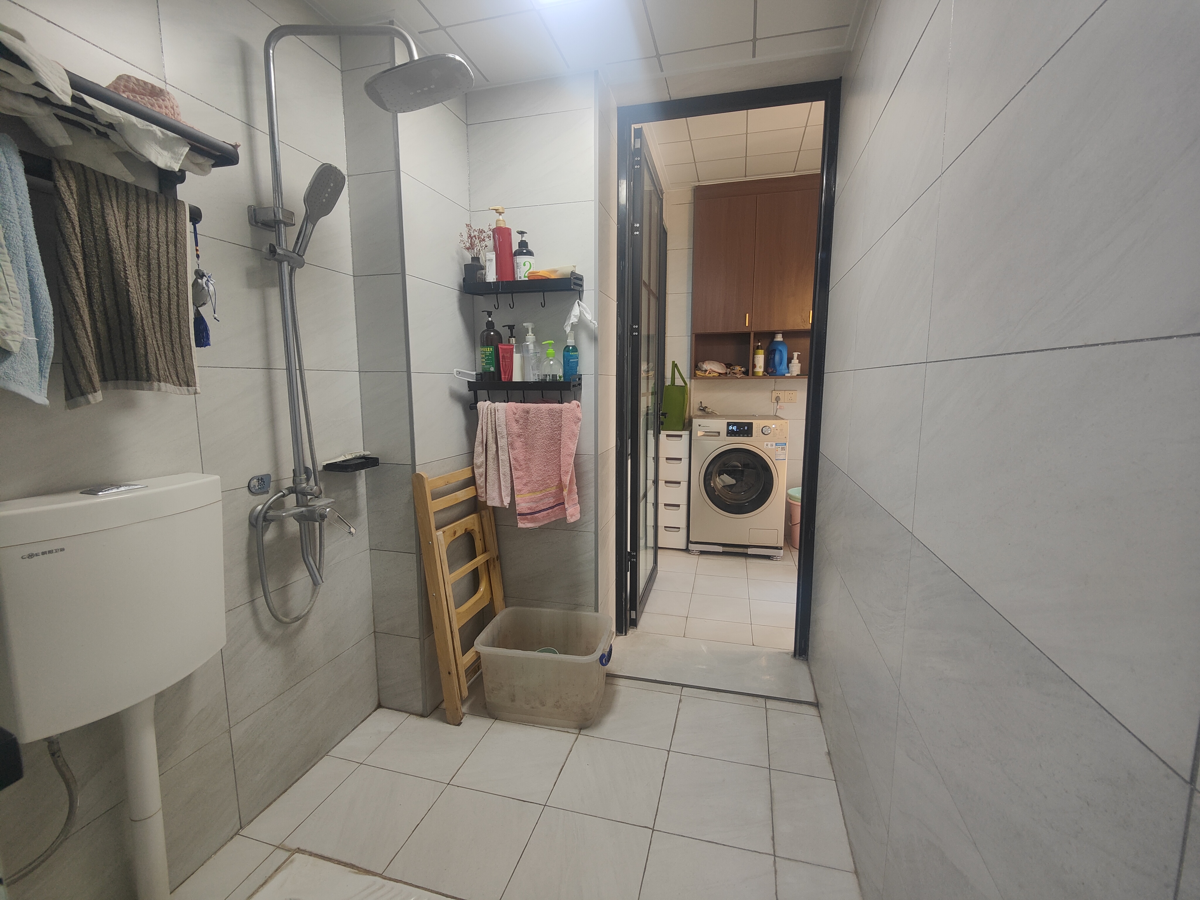 体育新城 3室2厅2卫 72.0万 体育新城 3室2厅2卫 72.0万室内图