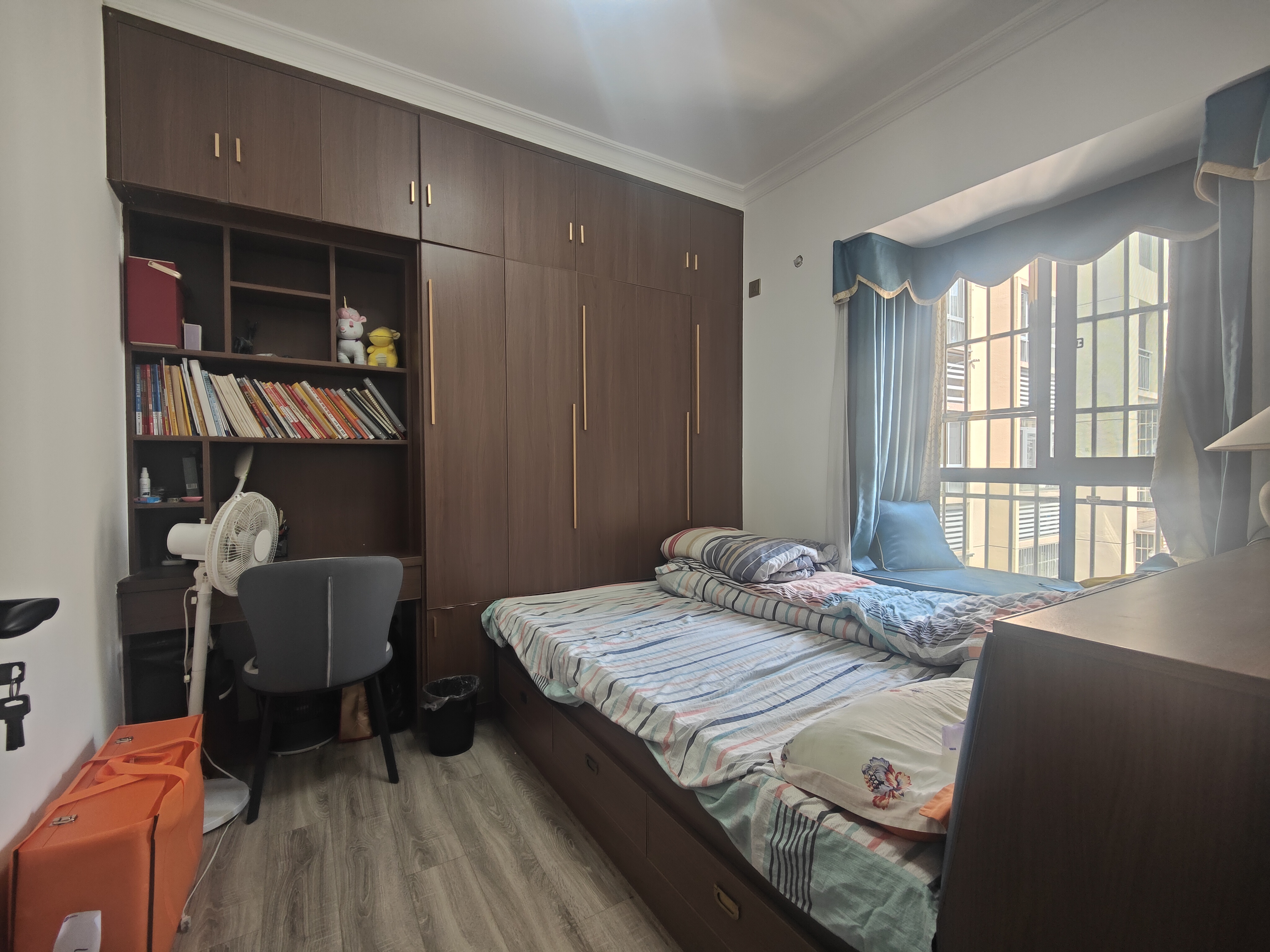 体育新城 3室2厅2卫 72.0万 体育新城 3室2厅2卫 72.0万室内图