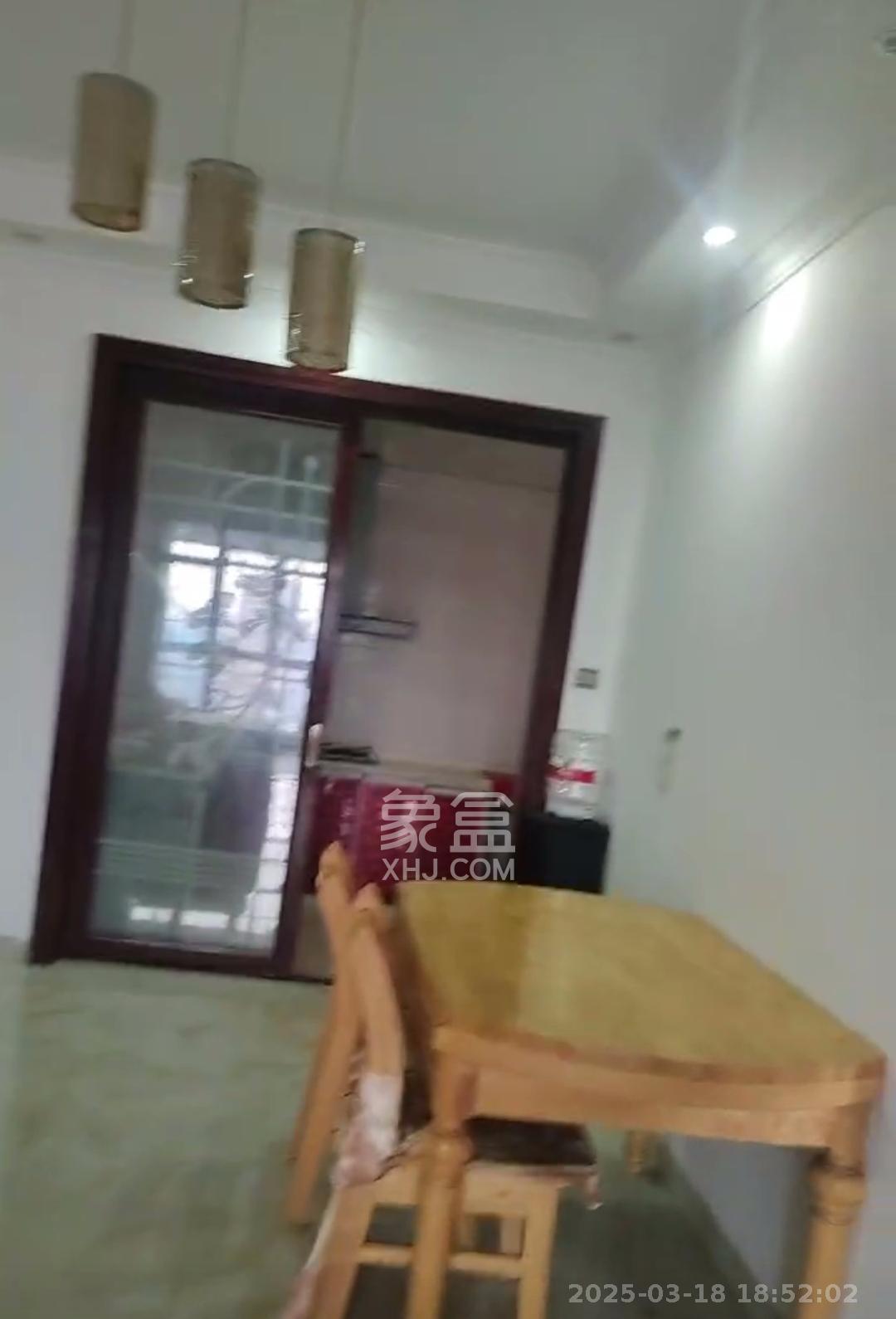 新盛珑璟台 2室2厅1卫 1900.0元/月 新盛珑璟台 2室2厅1卫 1900.0元/月室内图